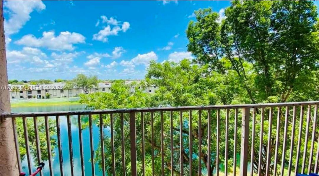 15221 SW 80th Street 406, Miami, FL 33193, Miami