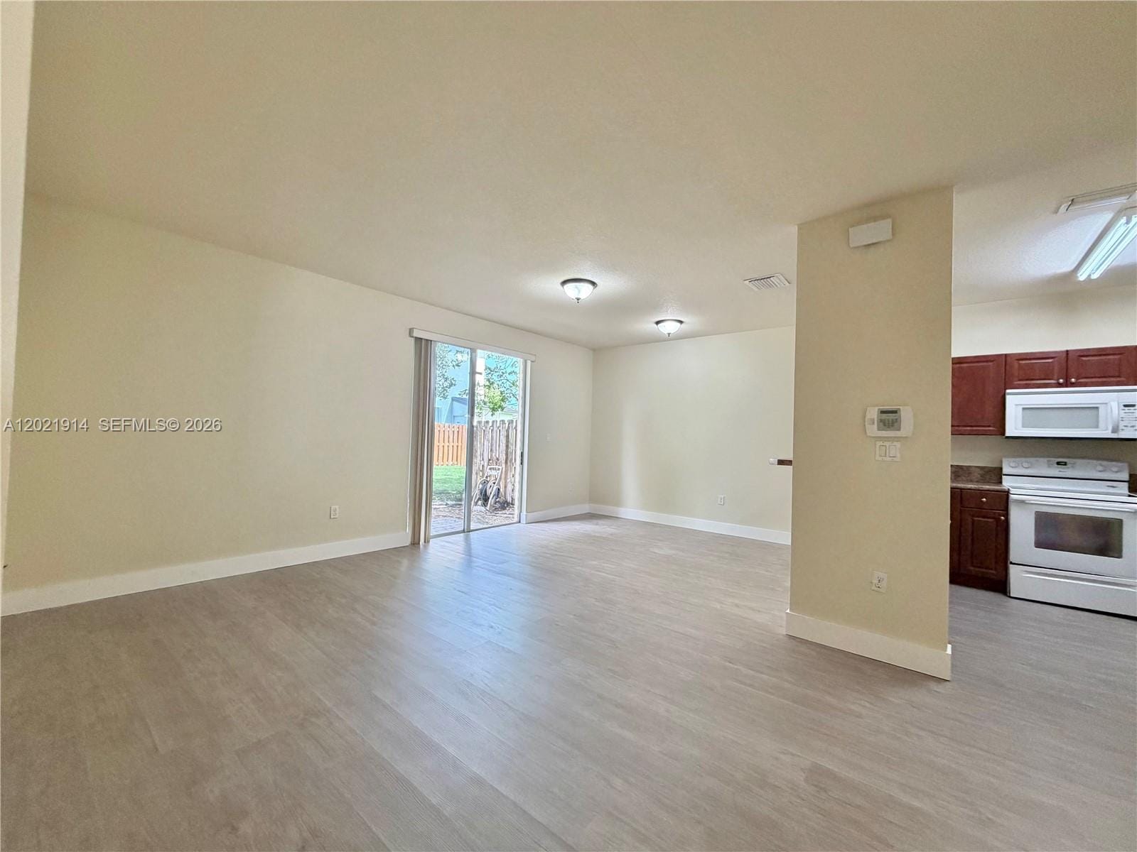 2885 SE 1st Drive 1 — photo 4