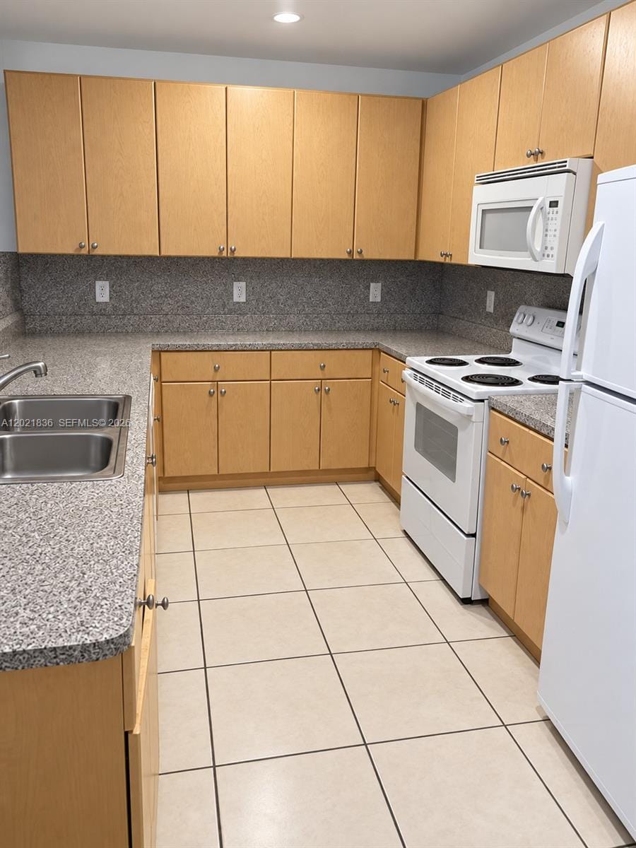 22631 SW 88th Place 5-18, Cutler Bay, FL 33190 photo 2