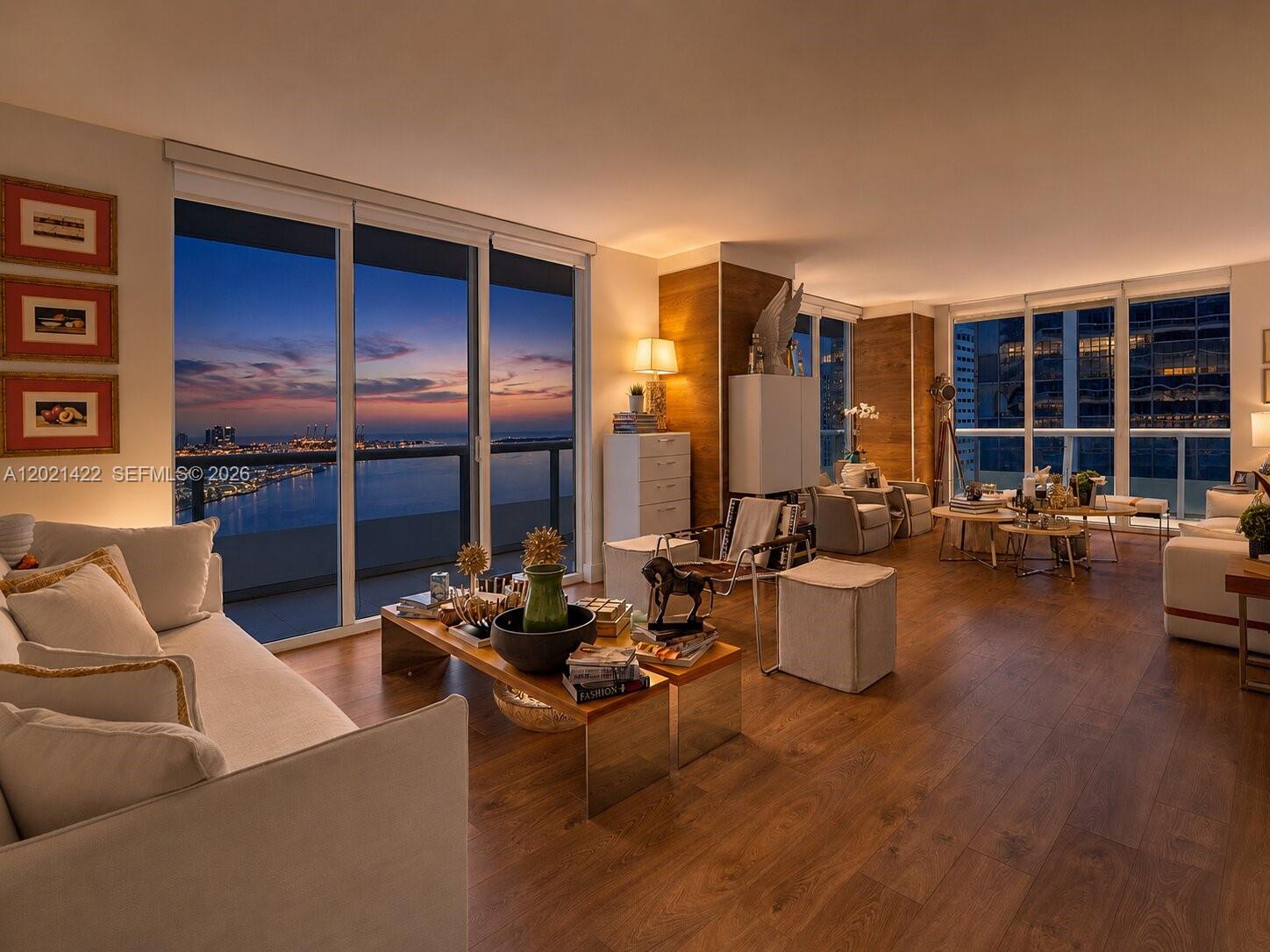 50 Biscayne Boulevard 3510, Miami, FL 33132, Miami