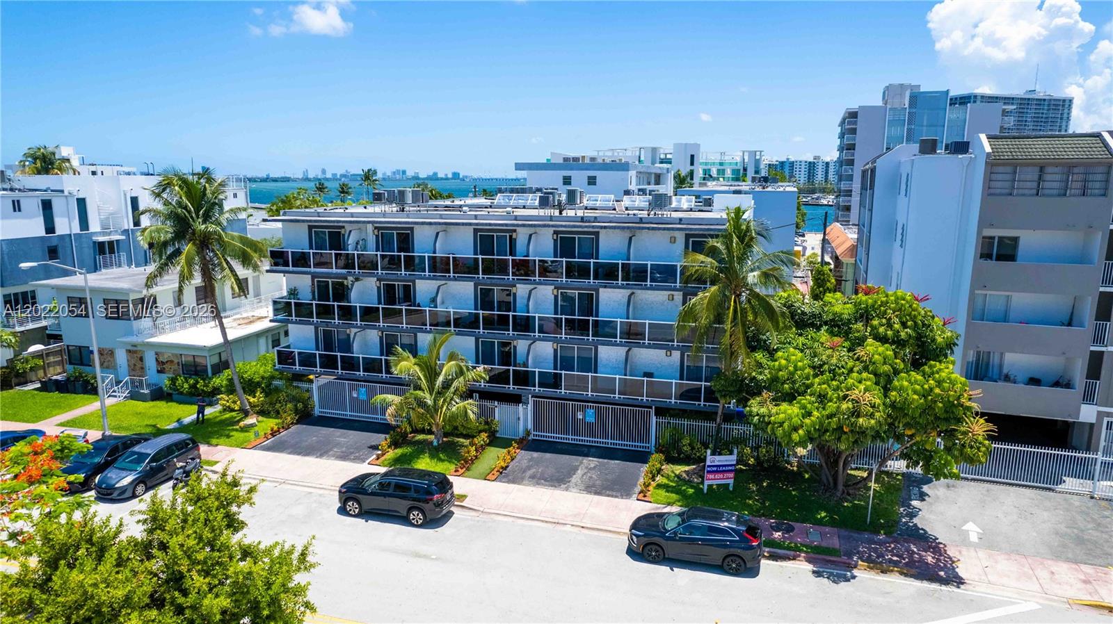 1986 Biarritz Drive 101, Miami Beach, FL 33141, Miami Beach