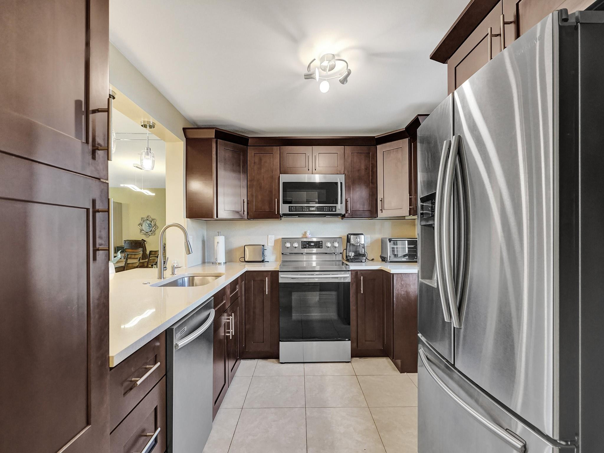 401 SE 3rd Street 107, Dania Beach, FL 33004, Dania Beach