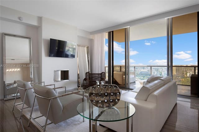 9705 Collins Avenue 1805N, Bal Harbour, FL 33154