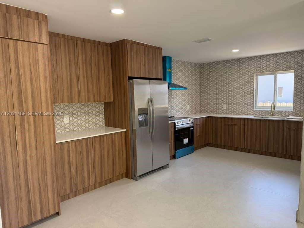 840 NW 67th Street — photo 12