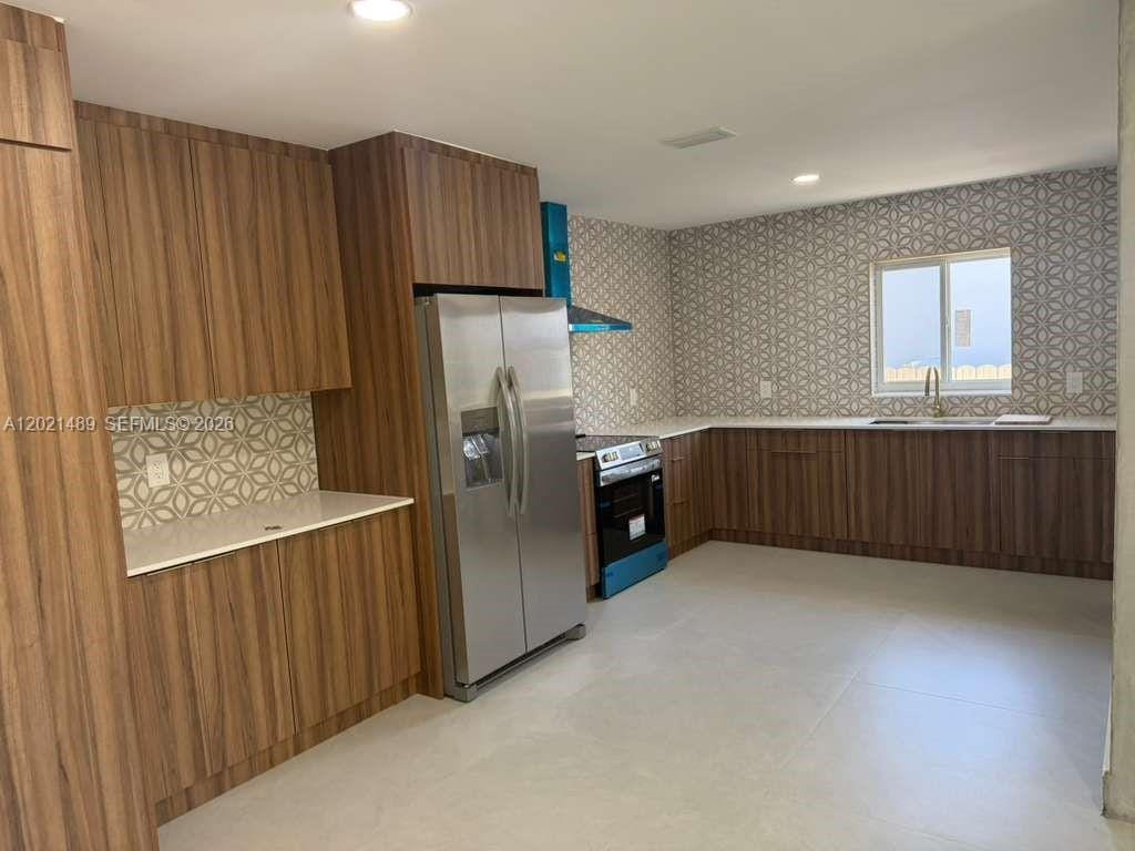 840 NW 67th Street — photo 10