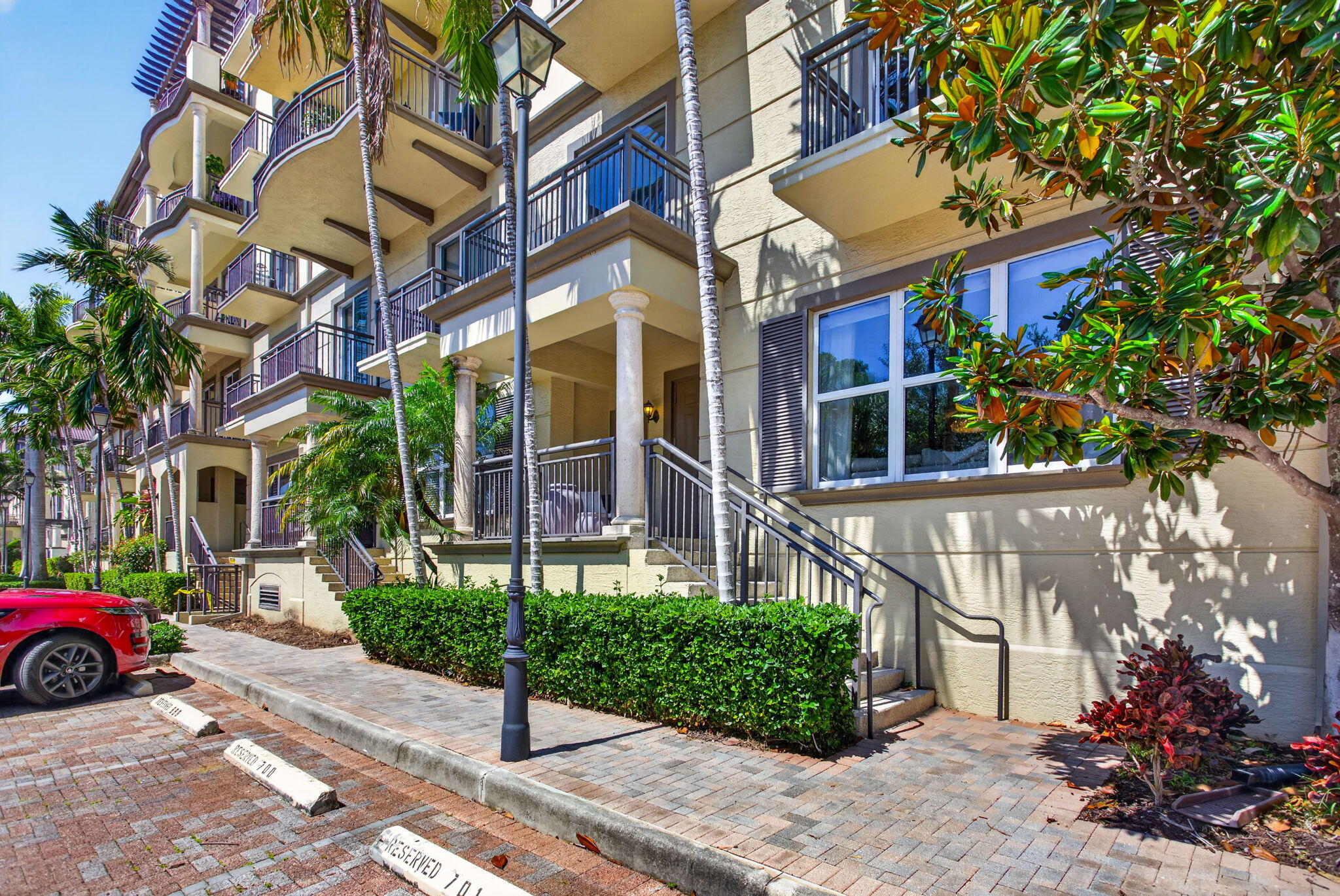 2609 NE 14th Avenue 105, Wilton Manors, FL 33334, Wilton Manors