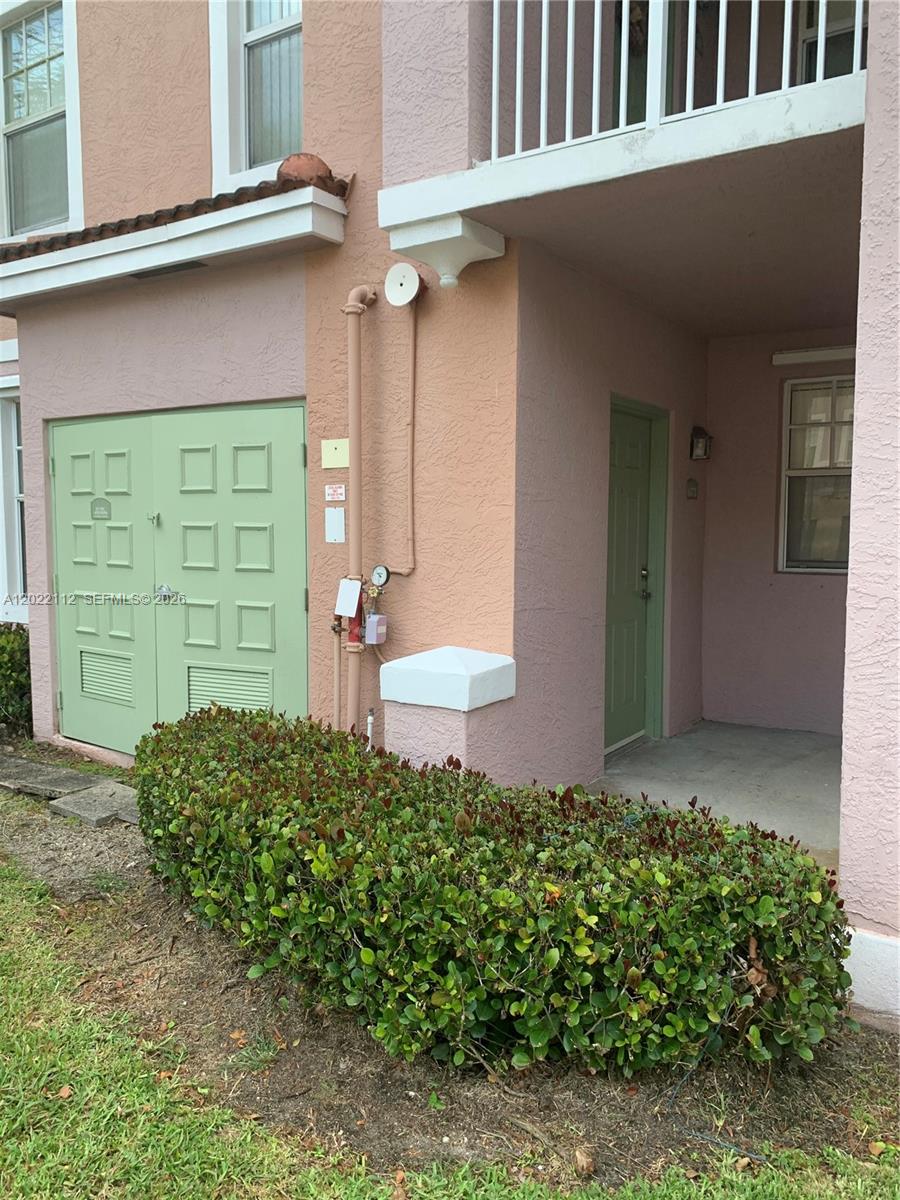 6572 W Sample Road 6572, Coral Springs, FL 33067, Coral Springs
