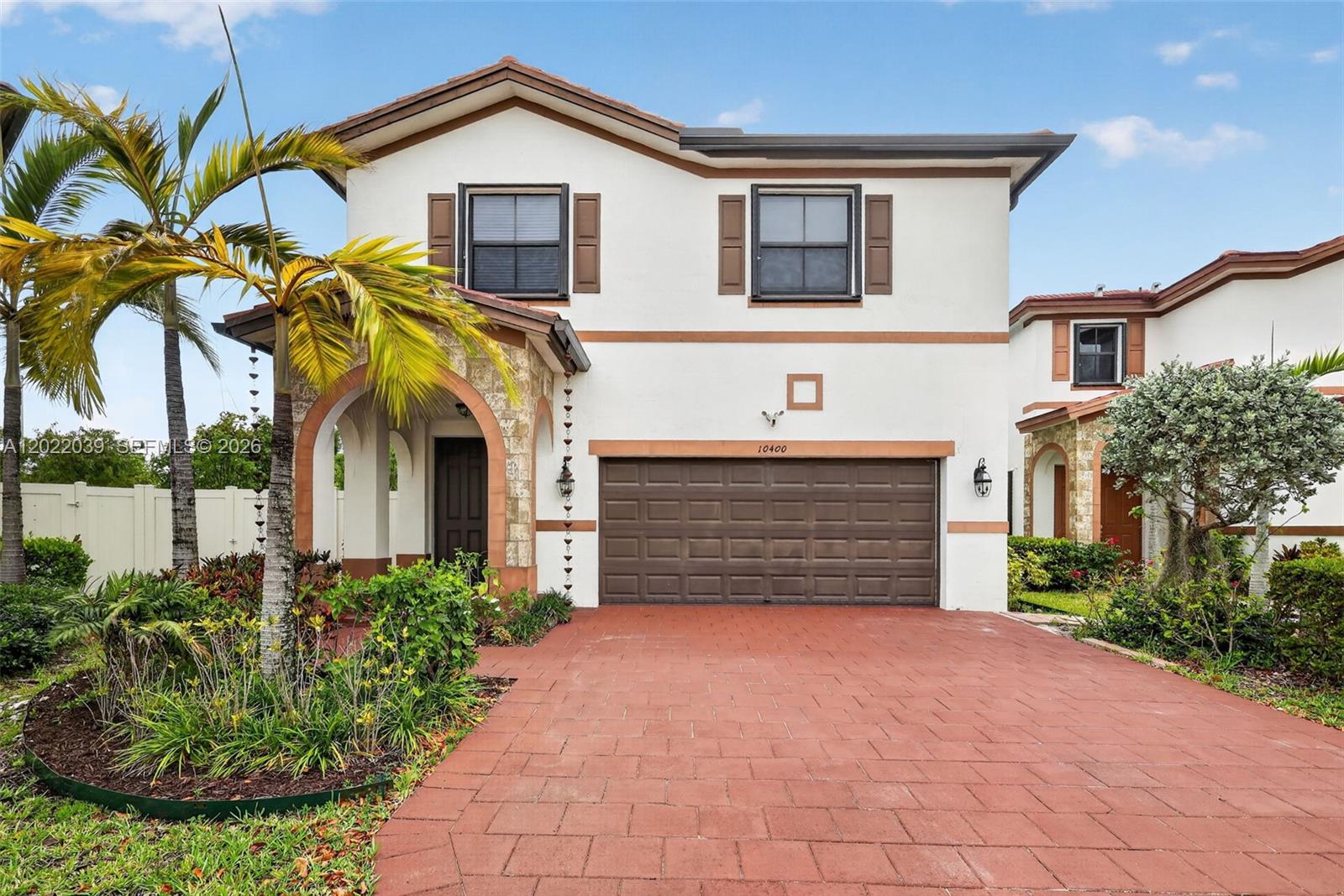 10400 W 35 Way, Hialeah, FL 33018 photo 2