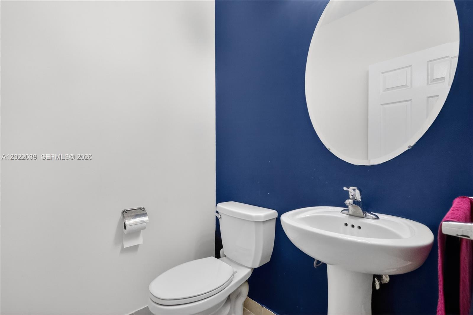 10400 W 35 Way, Hialeah, FL 33018 photo 11