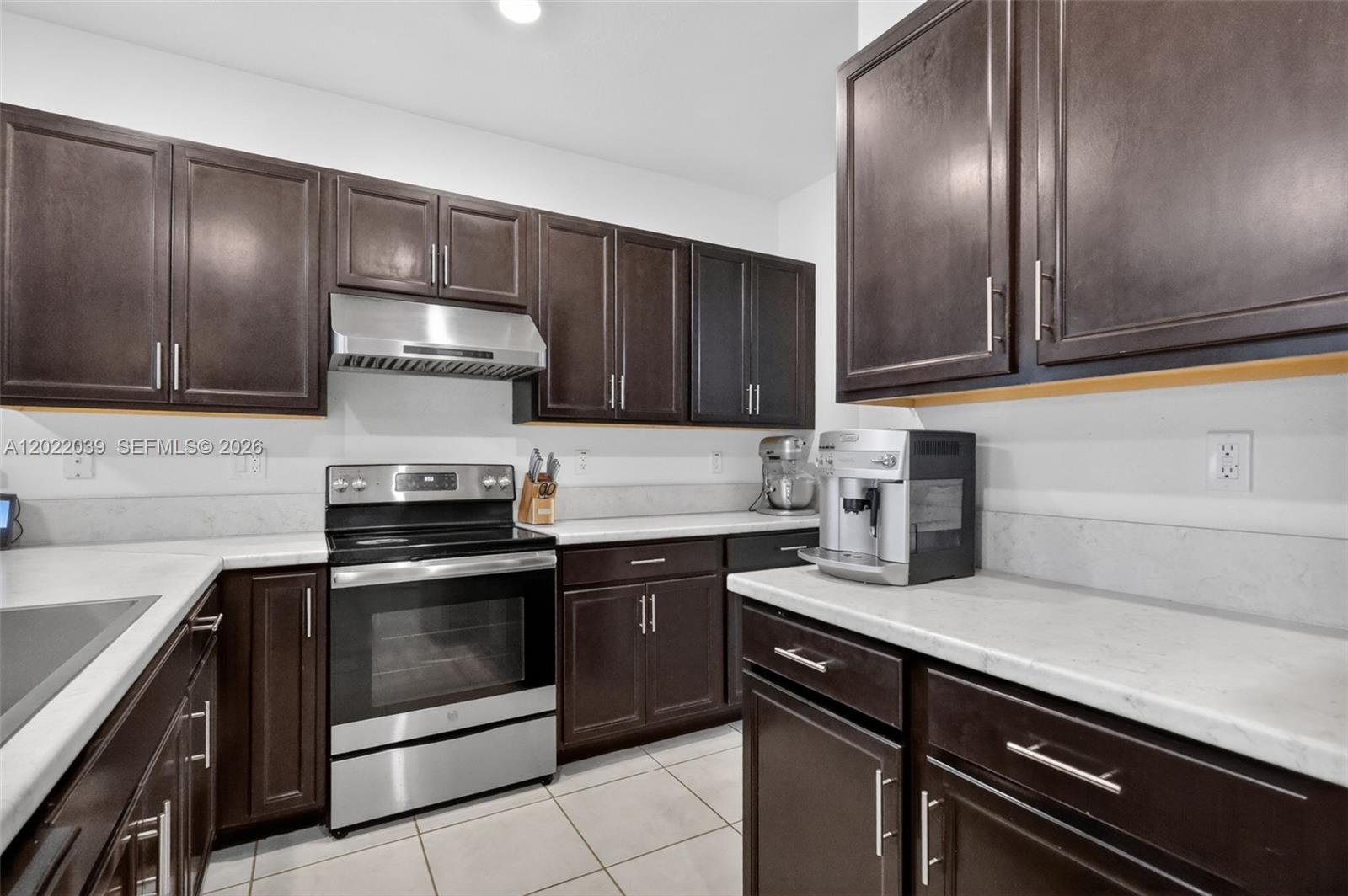 10400 W 35 Way, Hialeah, FL 33018 photo 16
