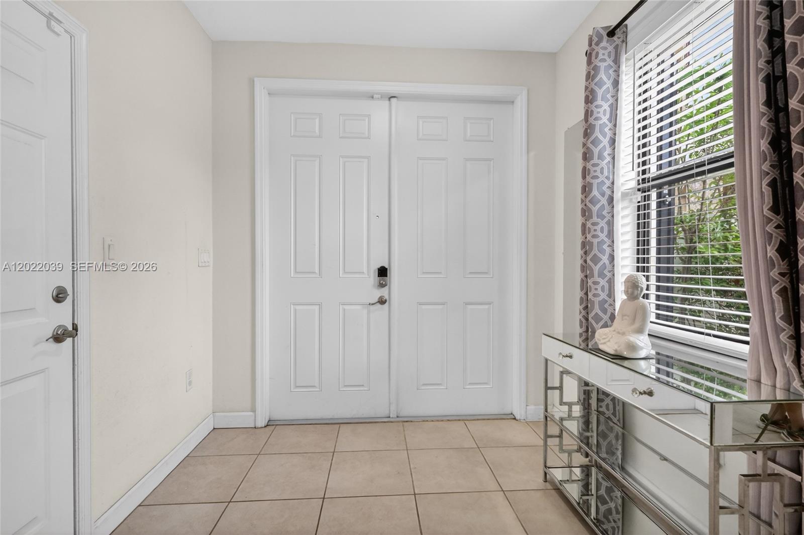 10400 W 35 Way, Hialeah, FL 33018 photo 7