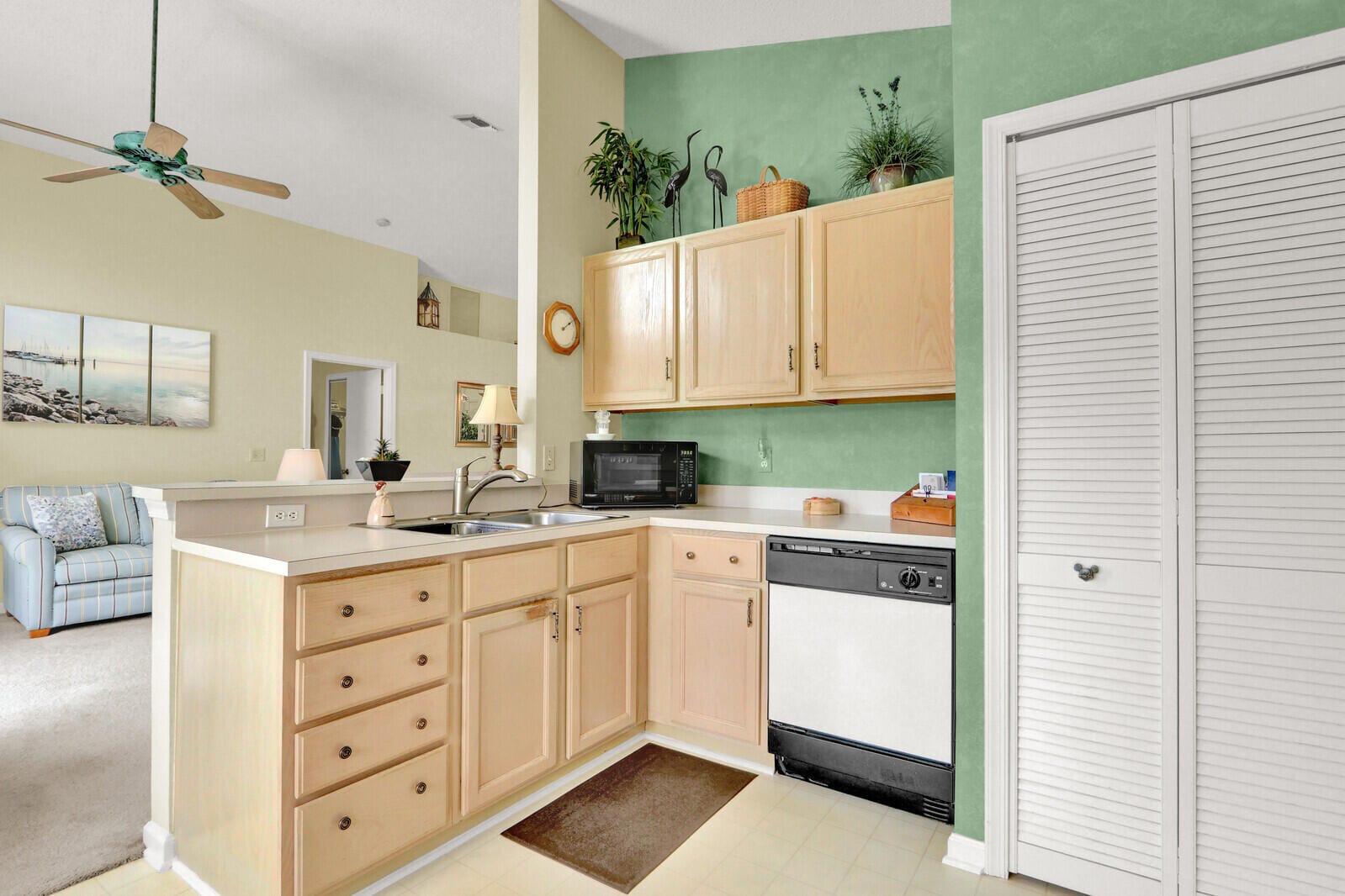 4243 Tazewell Court, West Palm Beach, FL 33409 photo 14