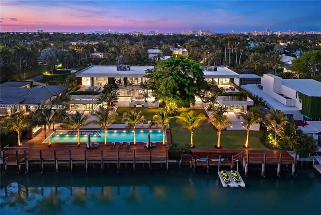 1420 W 23rd Street, Miami Beach, FL 33140