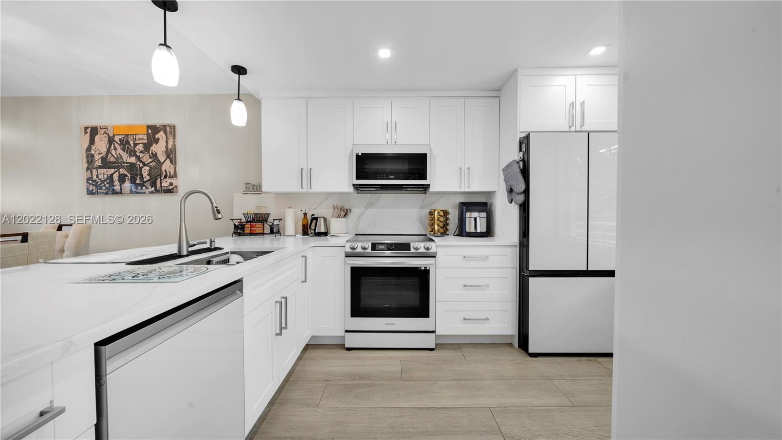 605 Oaks Drive 502, Pompano Beach, FL 33069, Pompano Beach