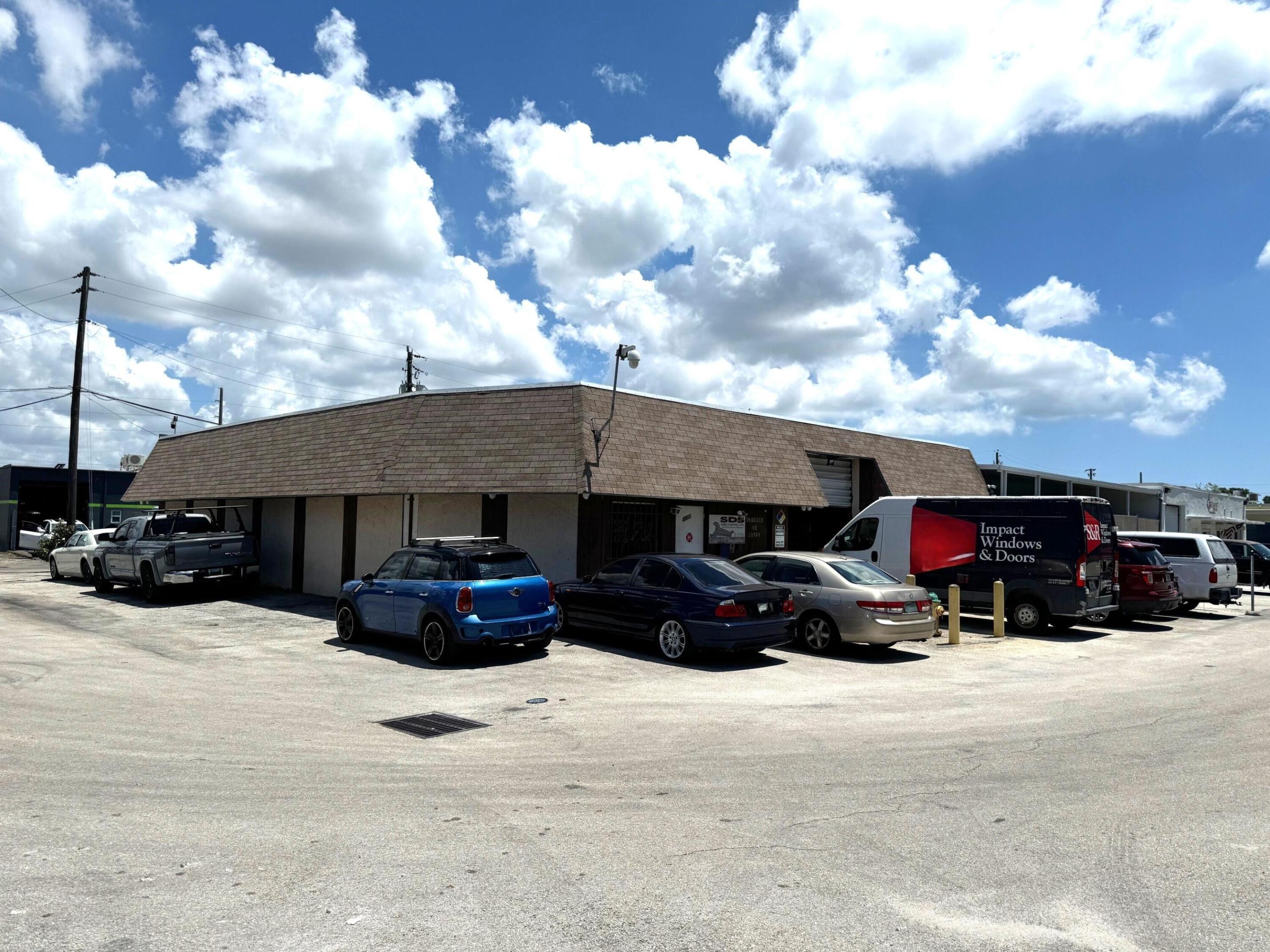 2355 NW 30th Street, Oakland Park, FL, Oakland Park