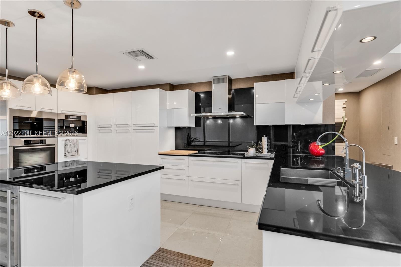 17121 Collins Avenue 2708 — photo 12