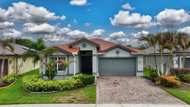 1708 SW Jamesport Drive, sold in Fourth  Replat Of Portofino Isles, Port St Lucie, FL