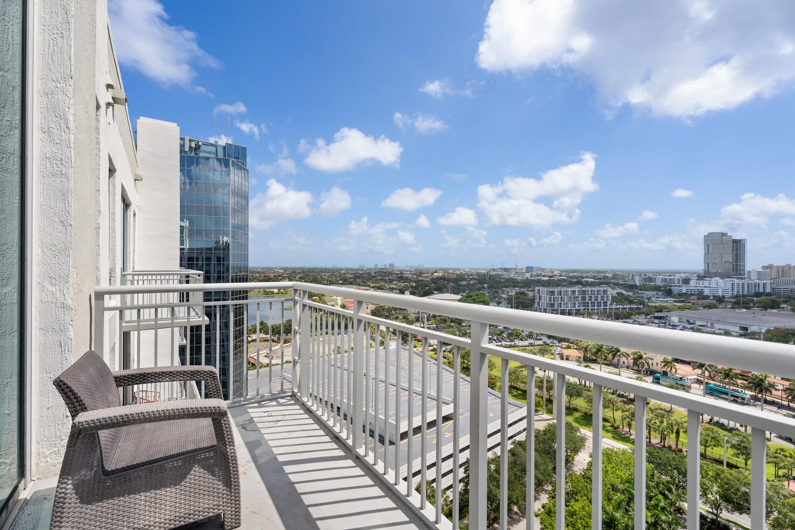 300 S Australian Avenue 1603 — photo 11