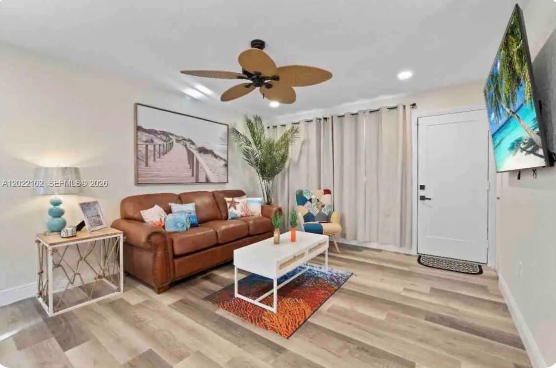 301 N Hollywood Avenue, Daytona Beach, FL 32118 photo 7