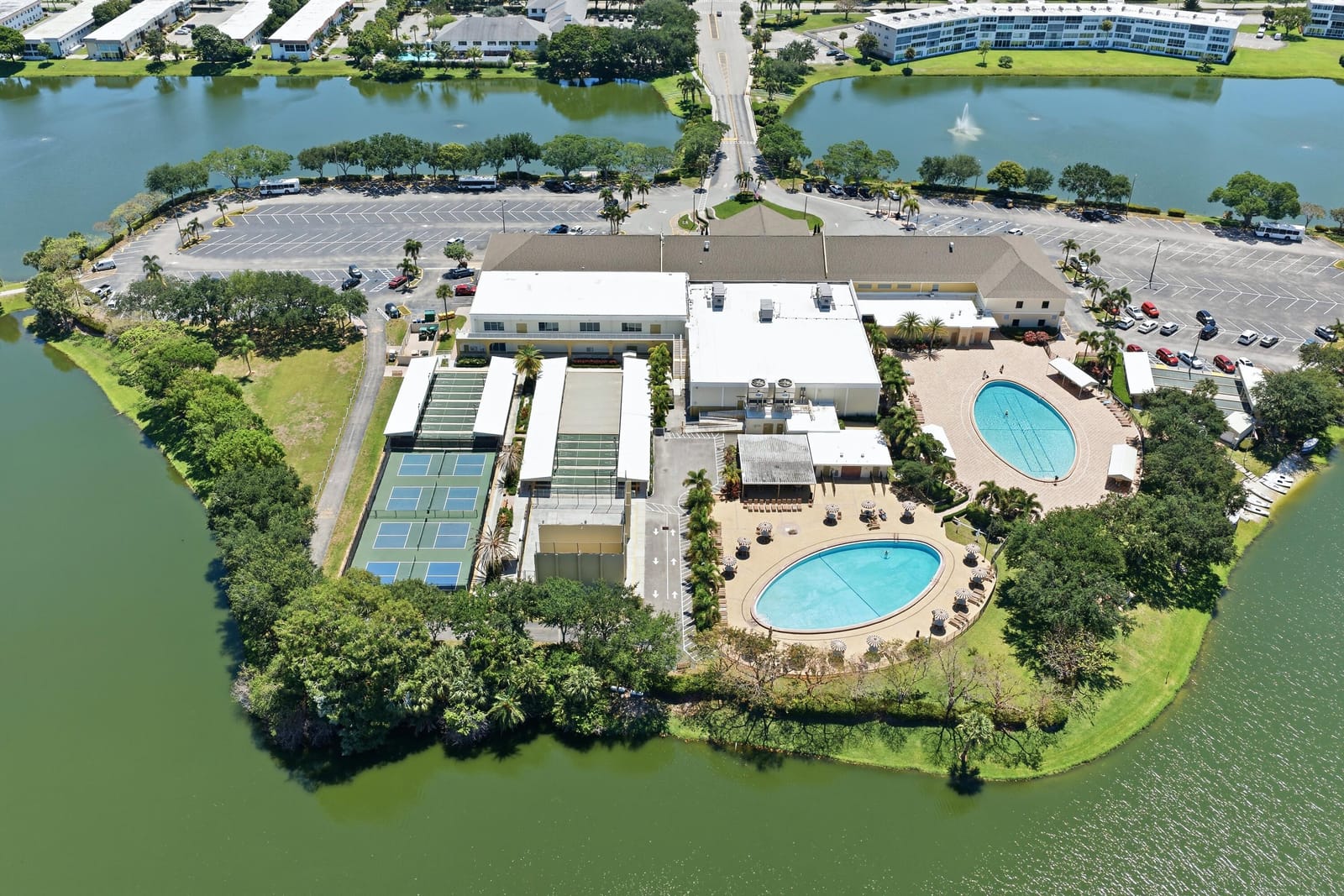 213 Wellington E, West Palm Beach, FL 33417 photo 23