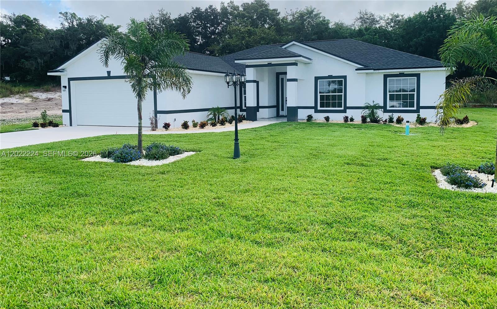 120 Clinton Avenue, Lake Placid, FL 33852, Lake Placid
