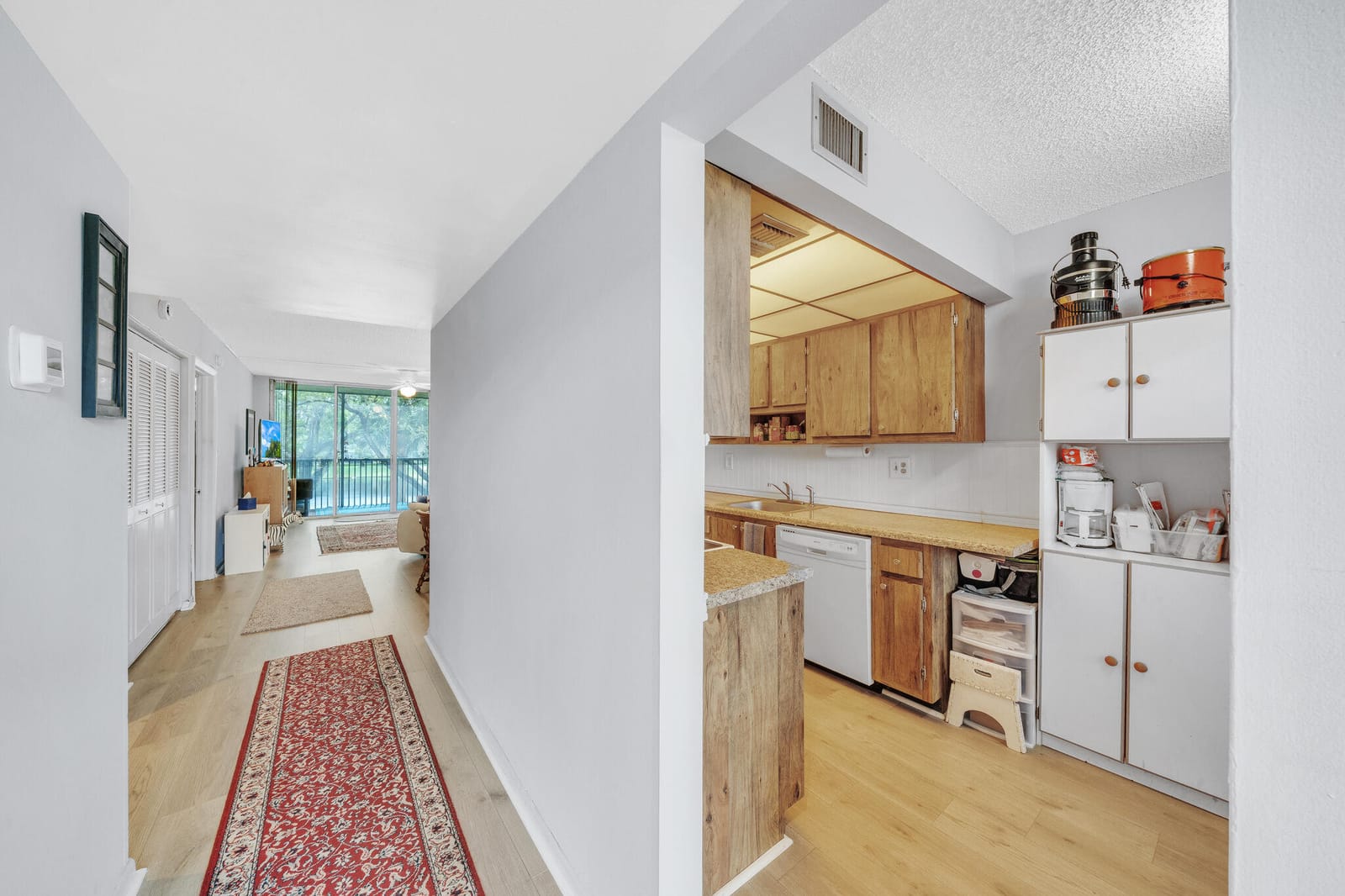 3361 NW 47th Terrace 231, Lauderdale Lakes, FL 33319 photo 3