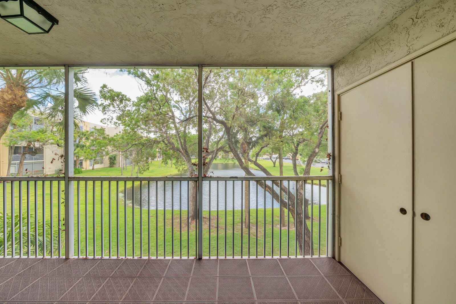 3361 NW 47th Terrace 231, Lauderdale Lakes, FL 33319 photo 10