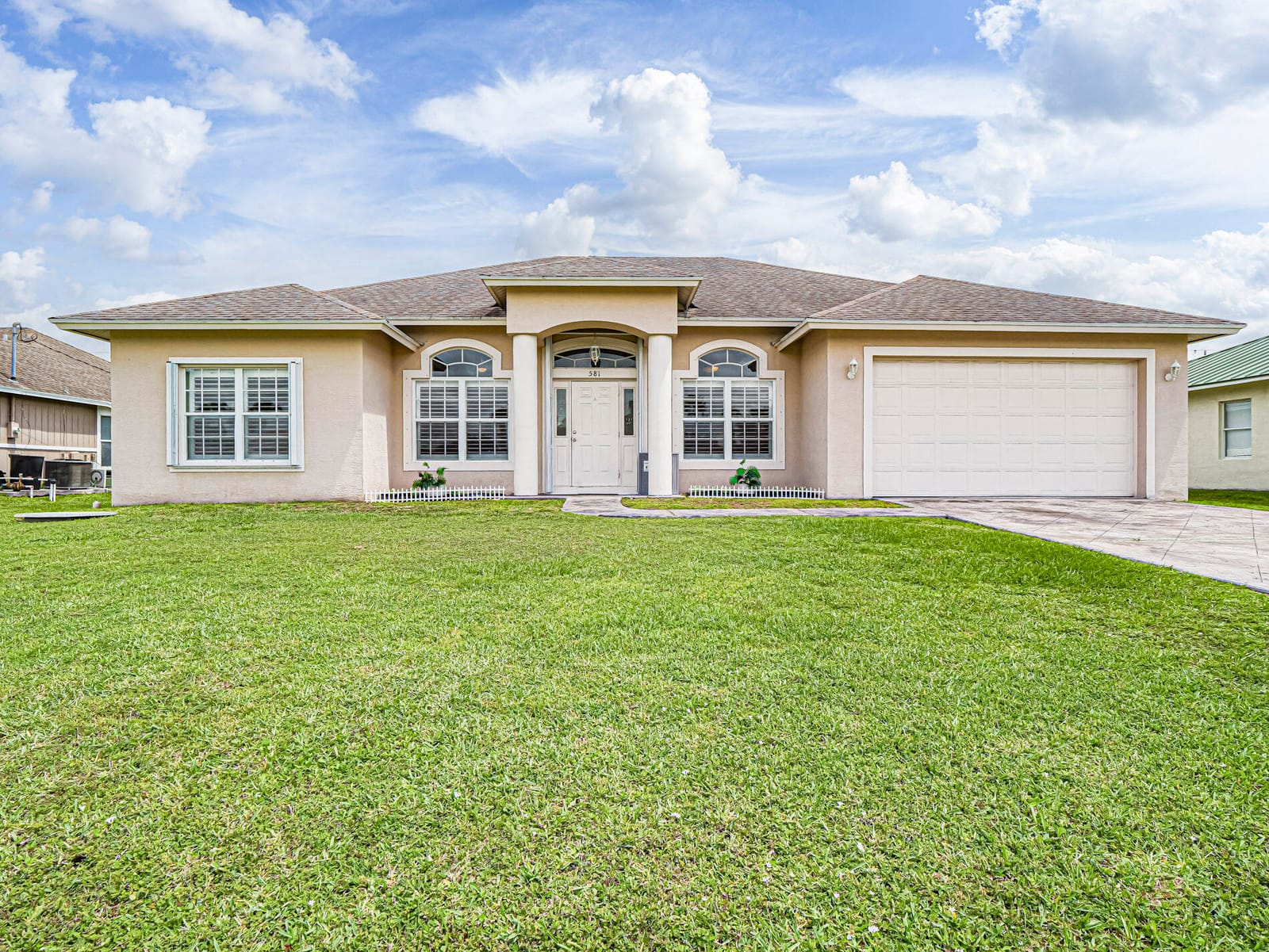 581 SW Grove Avenue, Port St. Lucie, FL 34983 photo 3