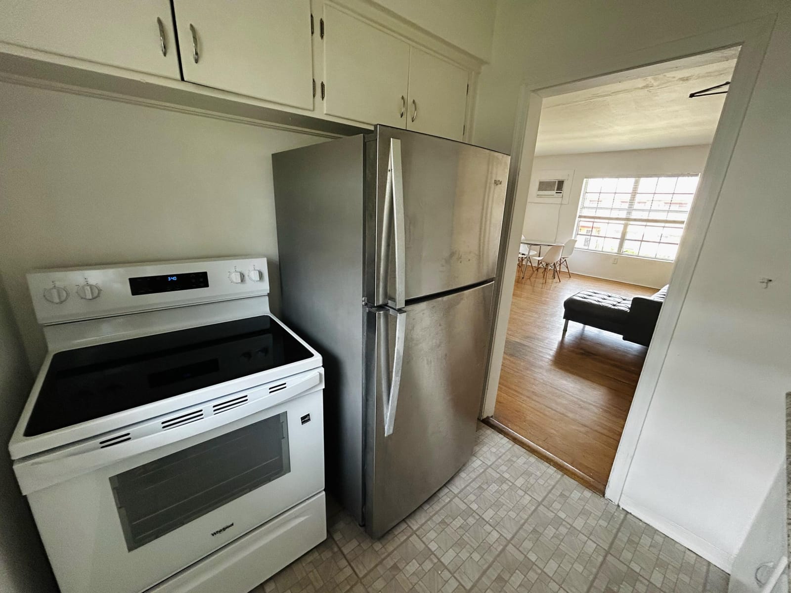 661 SW 11th Street 23w — photo 4