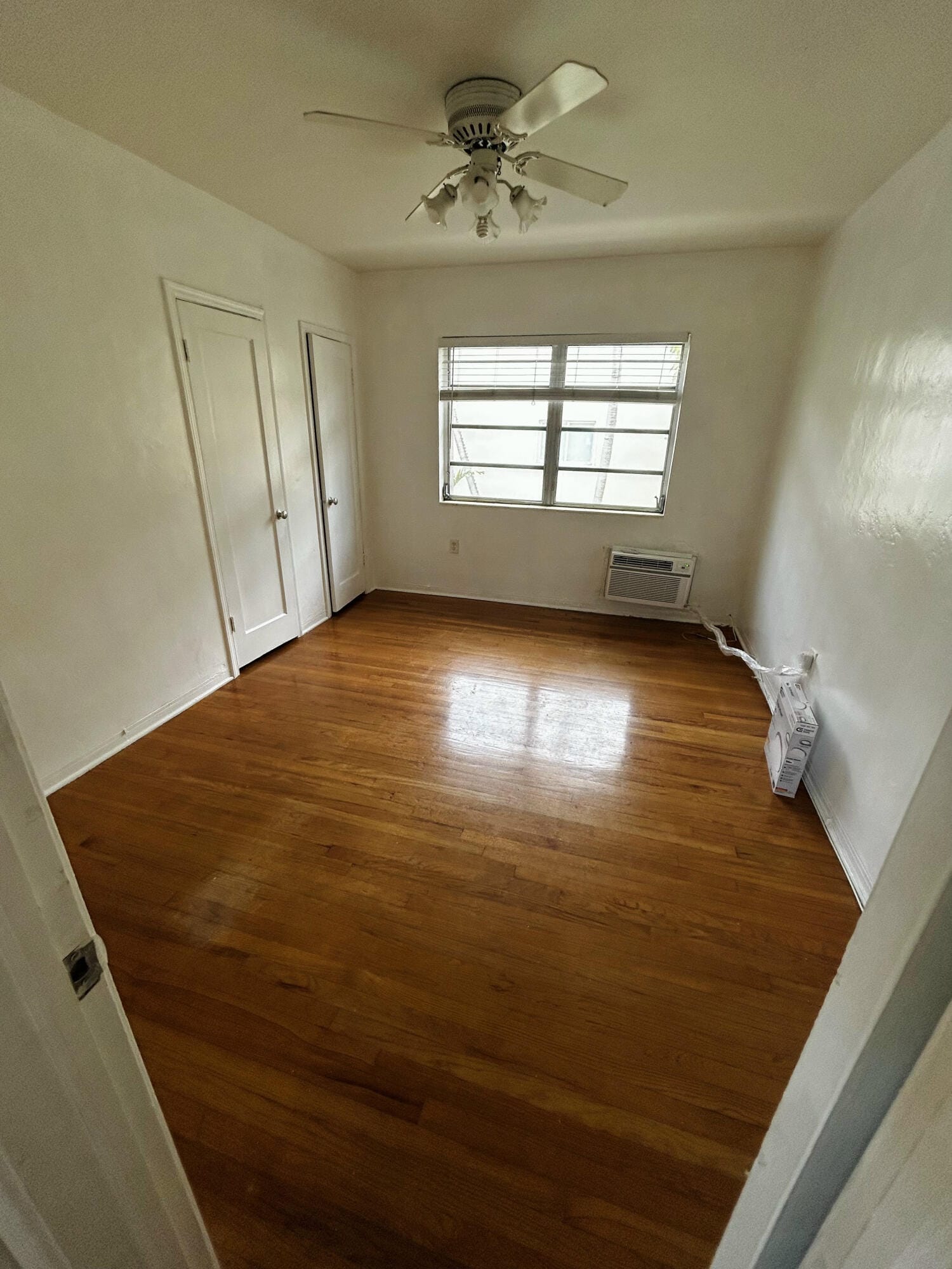 661 SW 11th Street 23w — photo 8