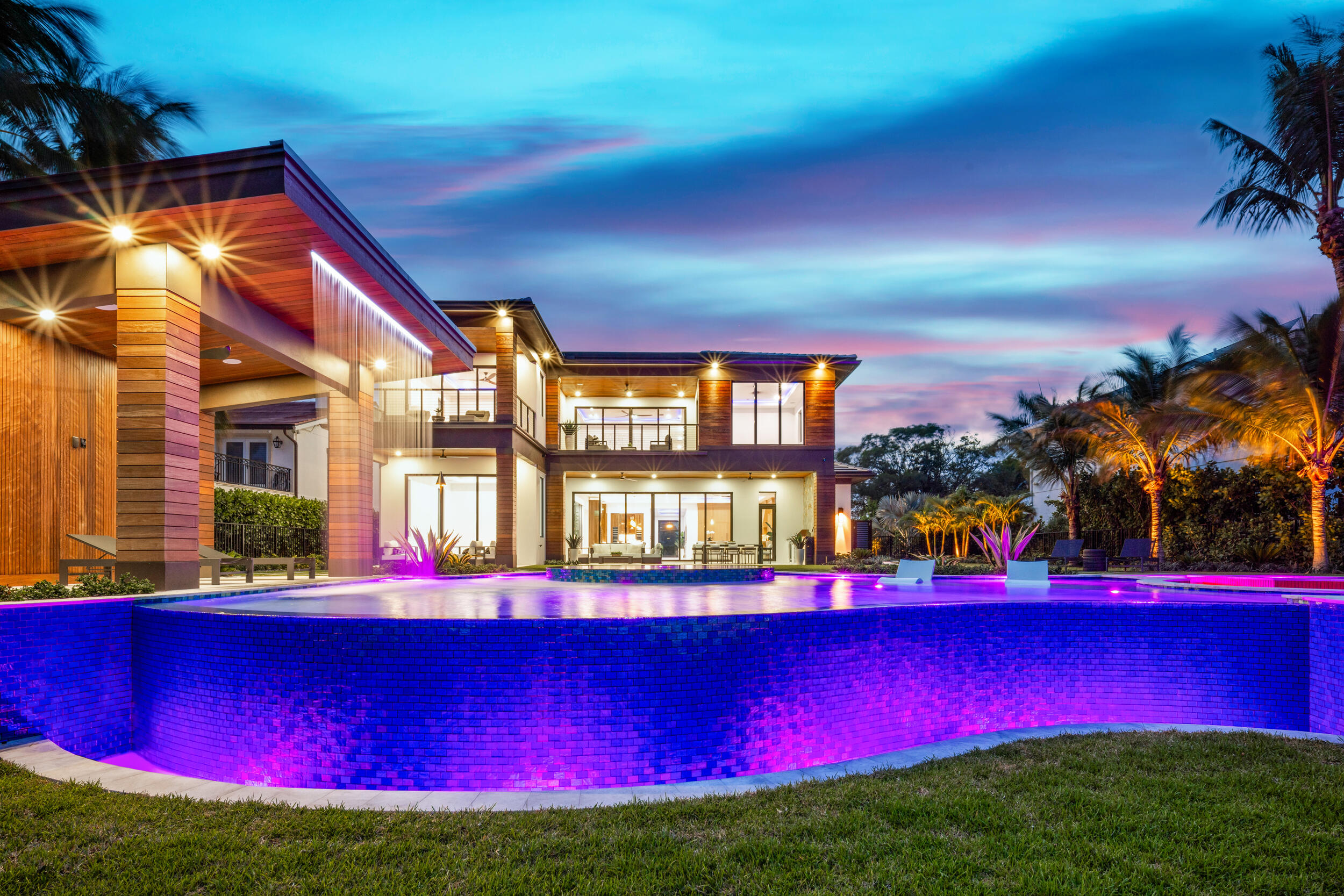 1708 N Lakeside Drive, Lake Worth Beach, FL 33460, Lake Worth Beach