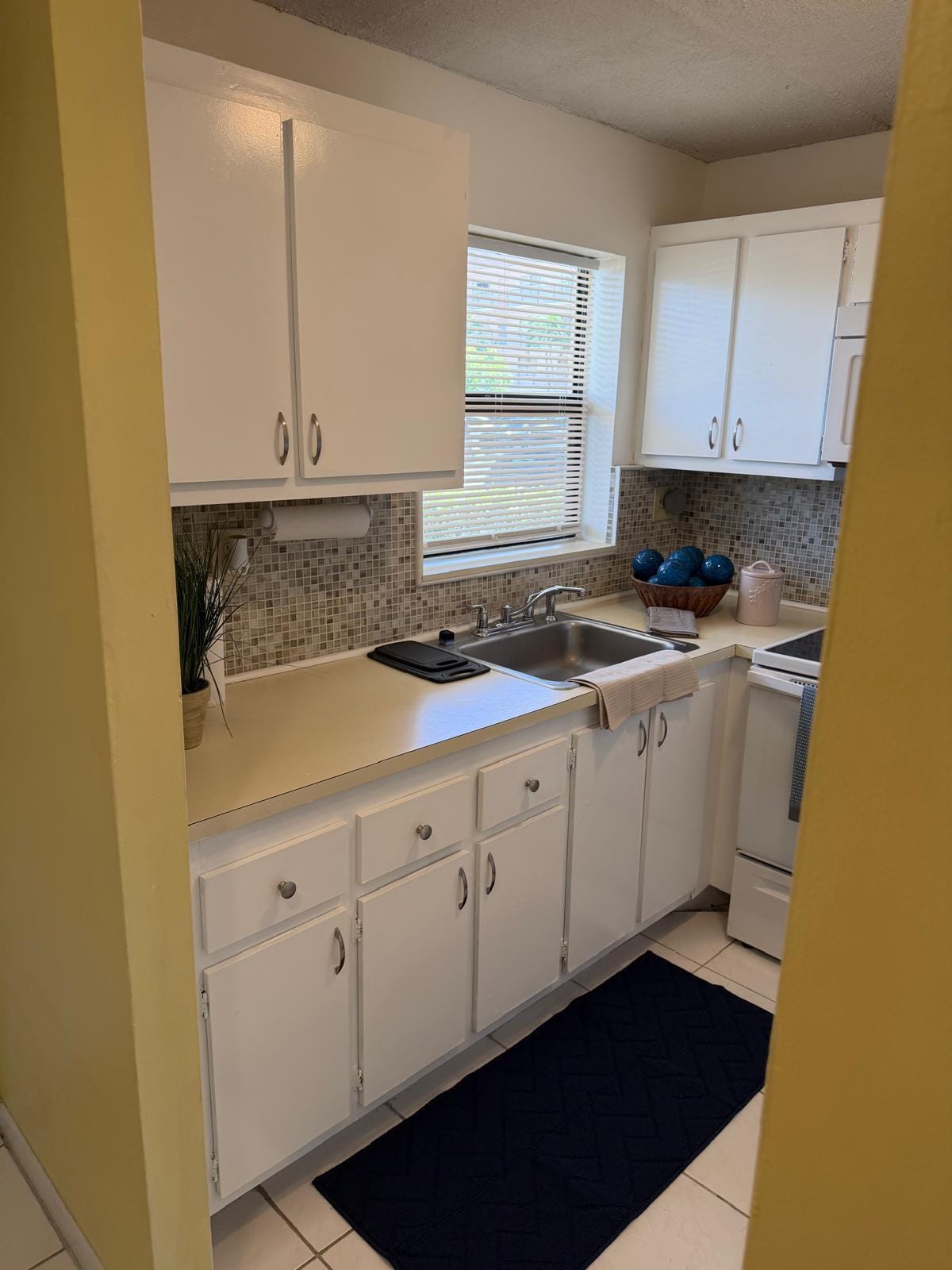 10444 NW 30th Court 105, Sunrise, FL 33322 photo 4