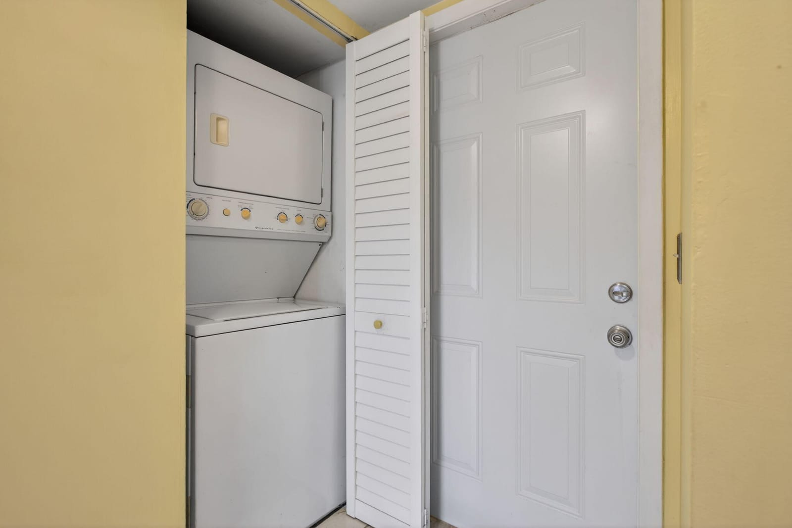 10444 NW 30th Court 105, Sunrise, FL 33322 photo 5