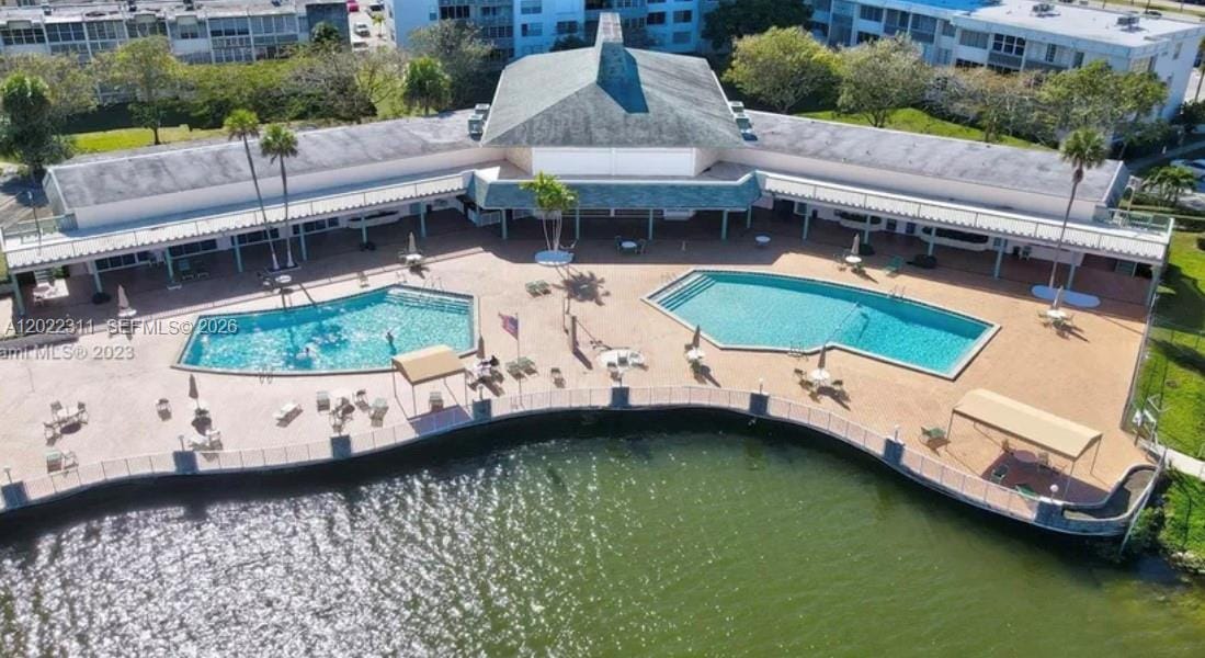 18555 NE 14th Avenue 702A, Miami, FL 33179 photo 18