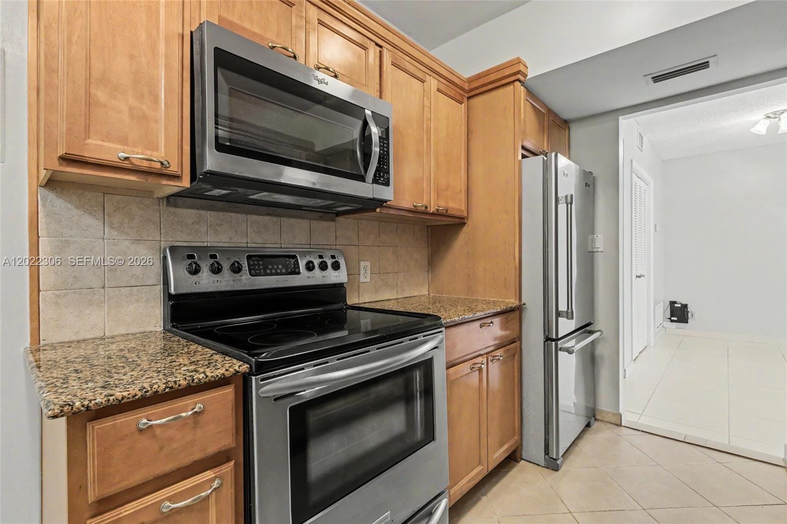 4330 Hillcrest Drive 506, Hollywood, FL 33021 photo 3