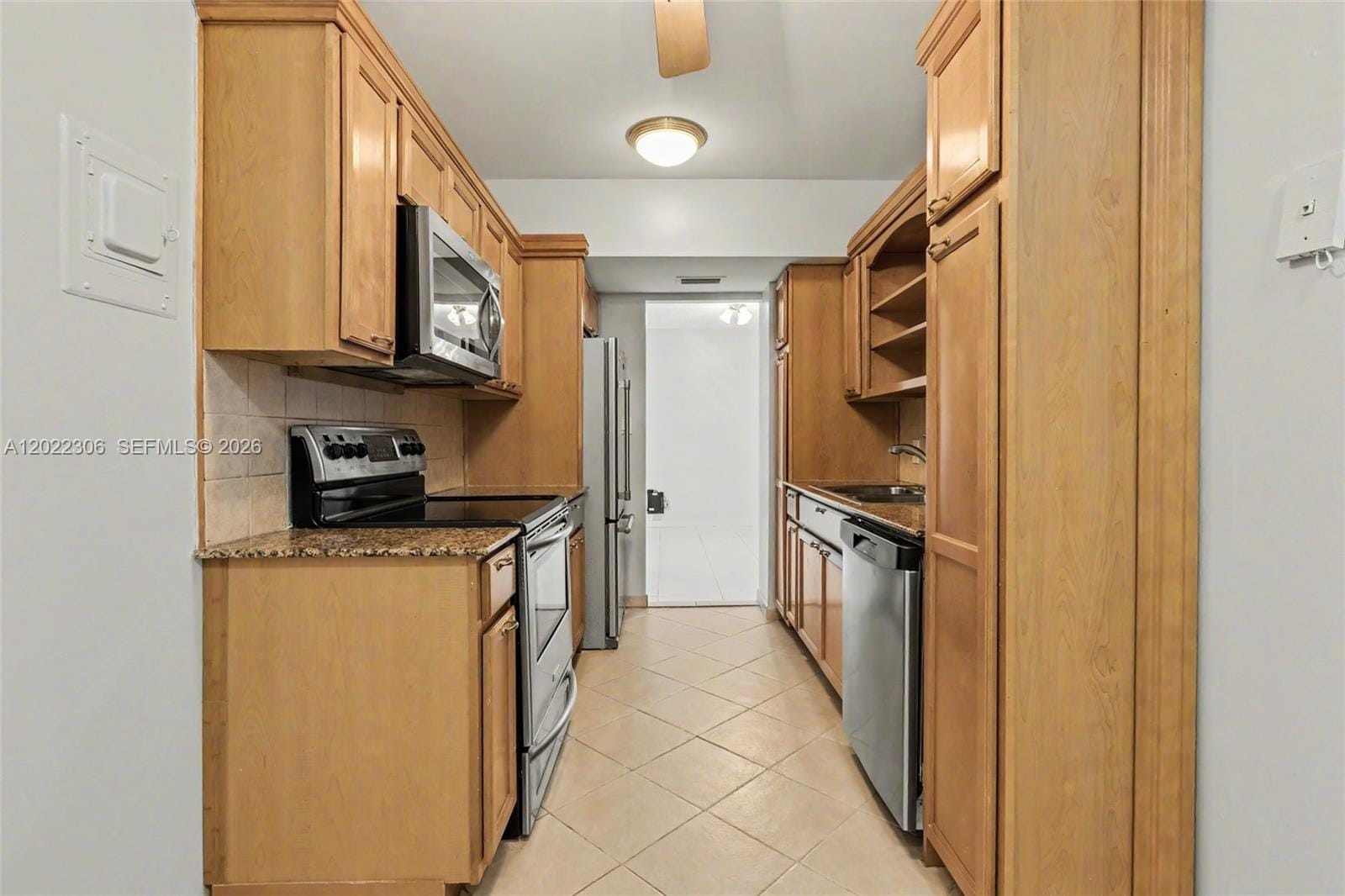4330 Hillcrest Drive 506, Hollywood, FL 33021 photo 7