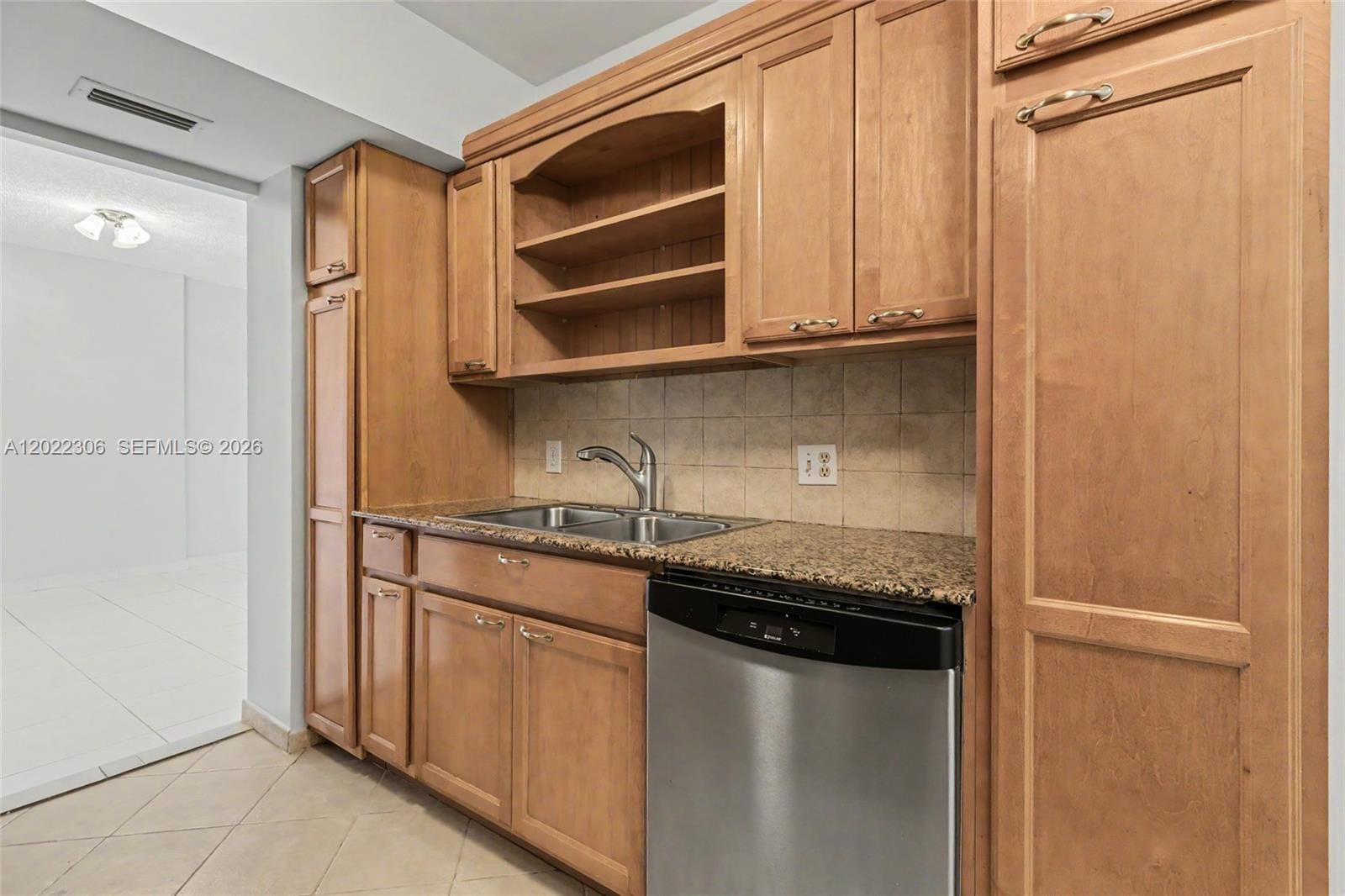 4330 Hillcrest Drive 506, Hollywood, FL 33021 photo 8