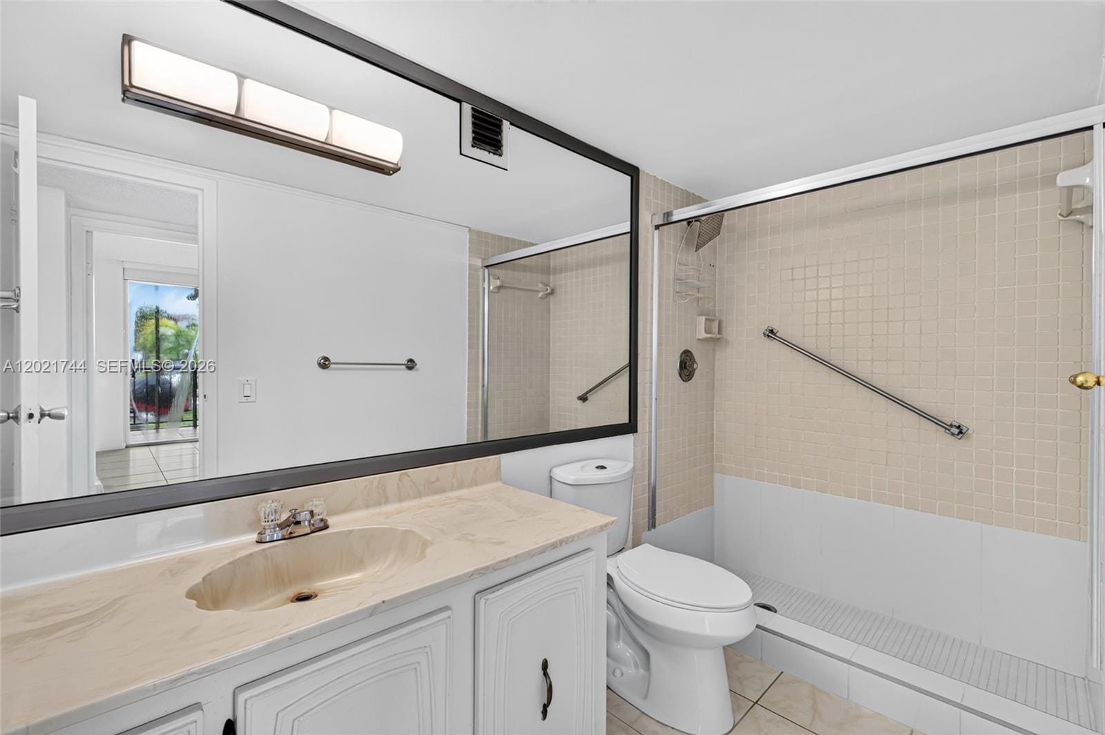2000 Atlantic Shores Boulevard 120, Hallandale Beach, FL 33009 photo 12