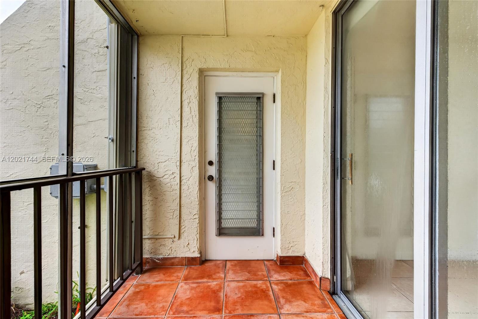 2000 Atlantic Shores Boulevard 120, Hallandale Beach, FL 33009 photo 24