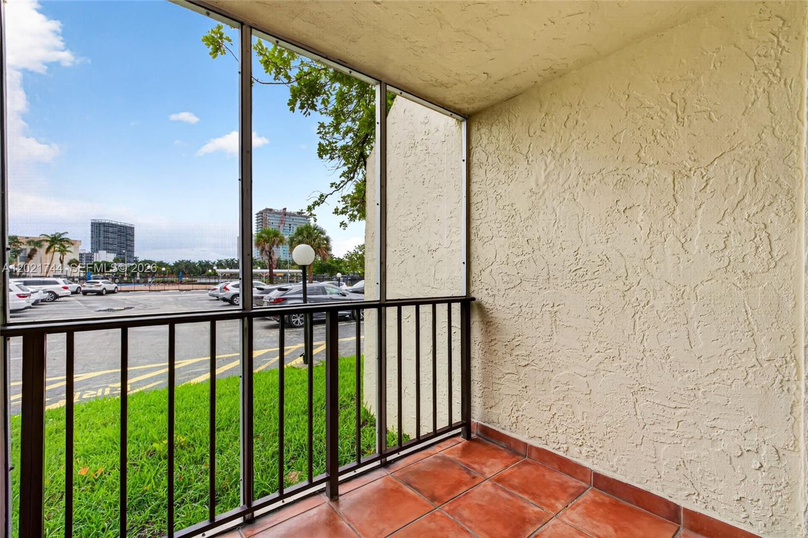 2000 Atlantic Shores Boulevard 120, Hallandale Beach, FL 33009 photo 25