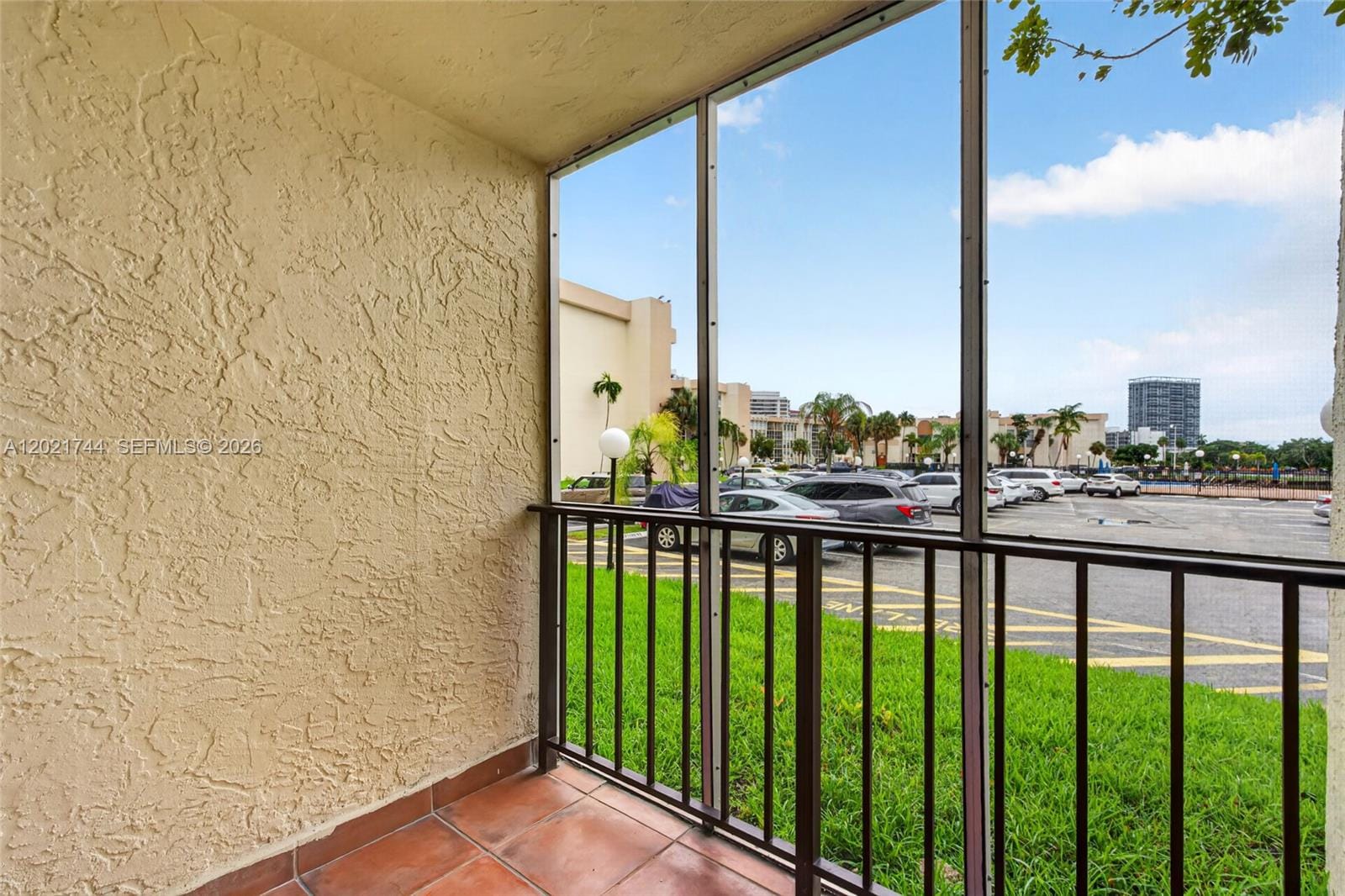 2000 Atlantic Shores Boulevard 120, Hallandale Beach, FL 33009 photo 26