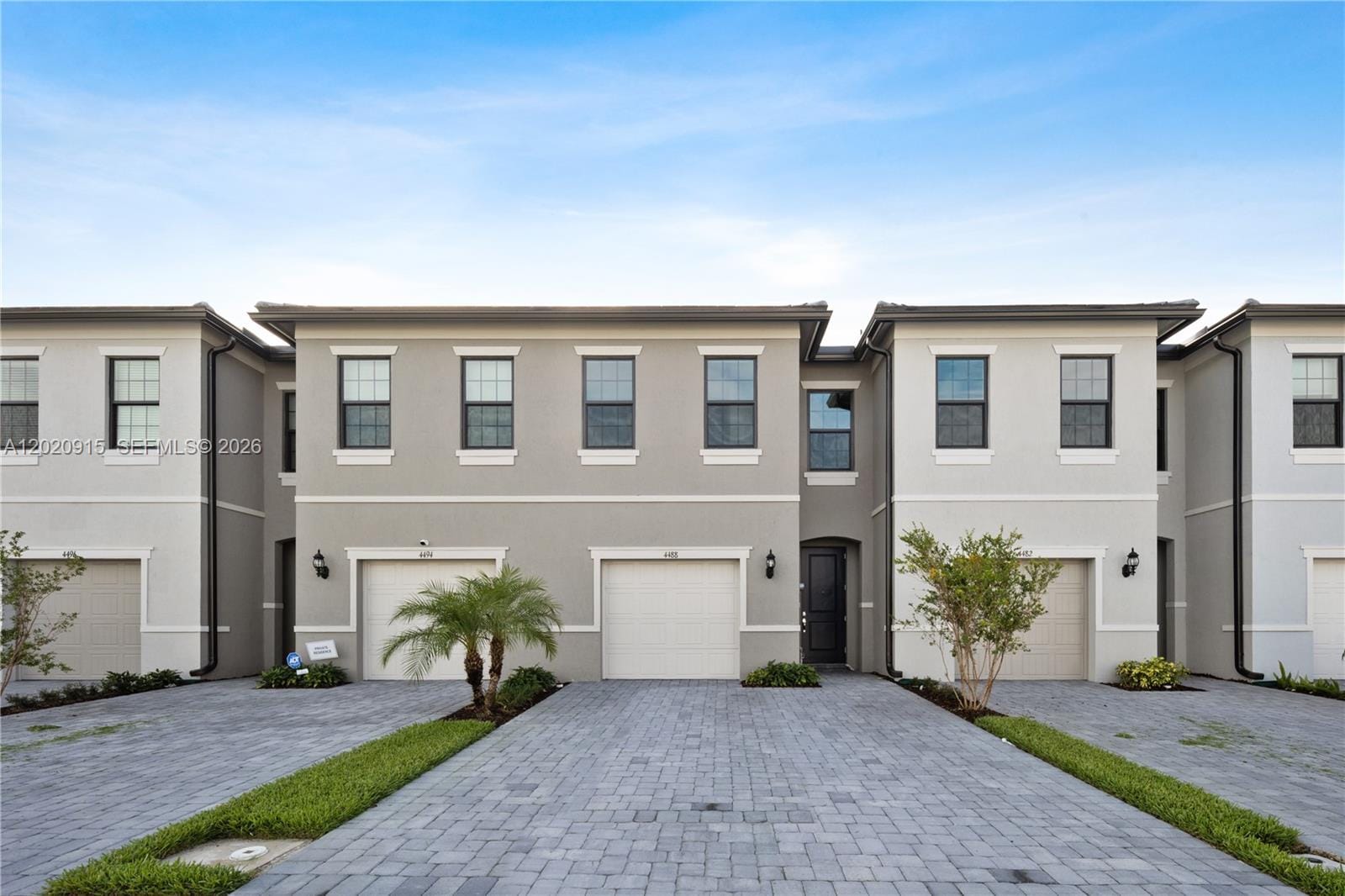 4488 E Appleton Circle E, Oakland Park, FL 33309