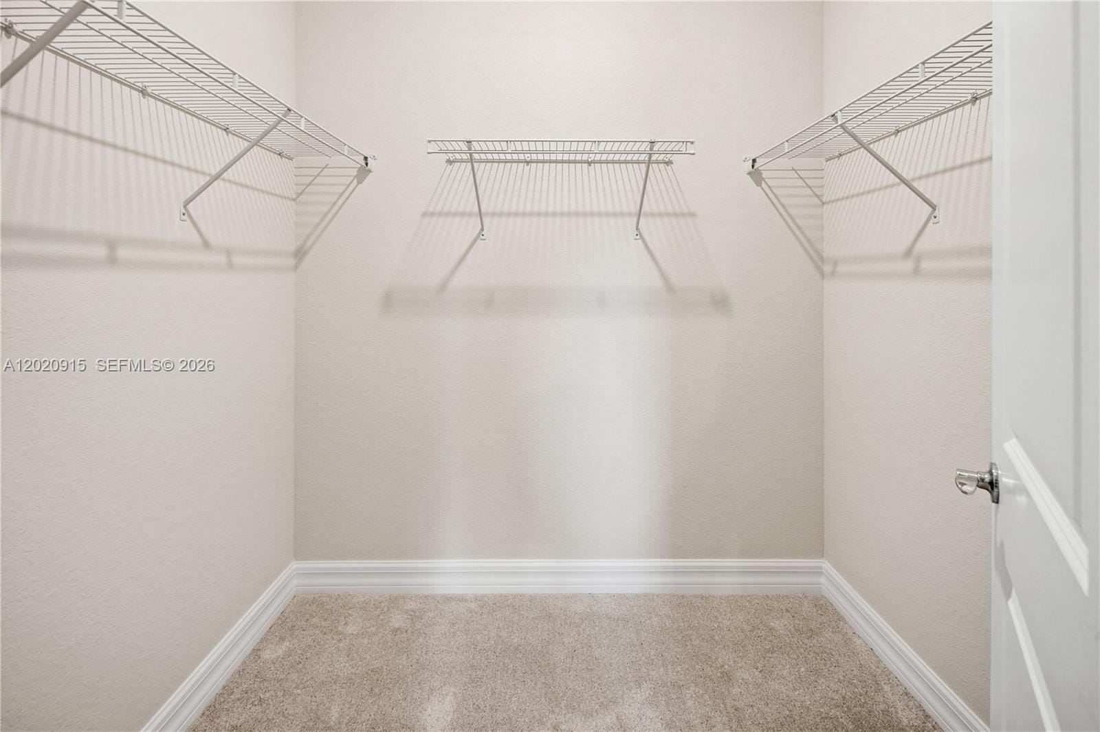 4488 E Appleton Circle E, Oakland Park, FL 33309 photo 12