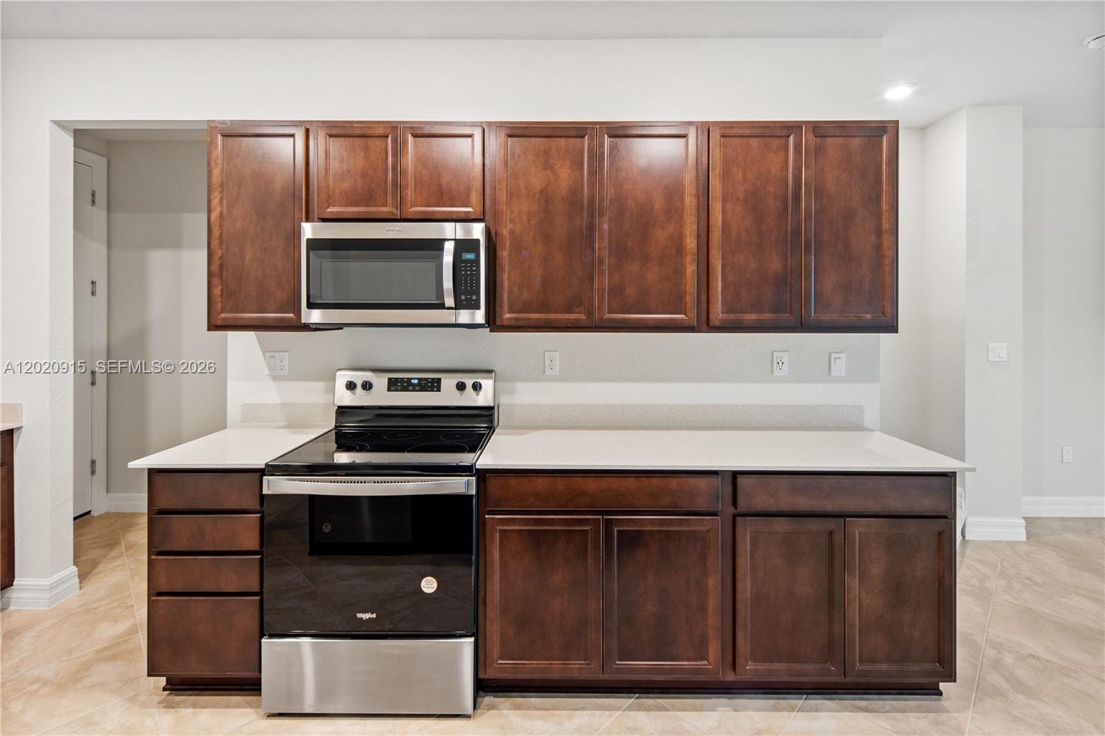 4488 E Appleton Circle E, Oakland Park, FL 33309 photo 3