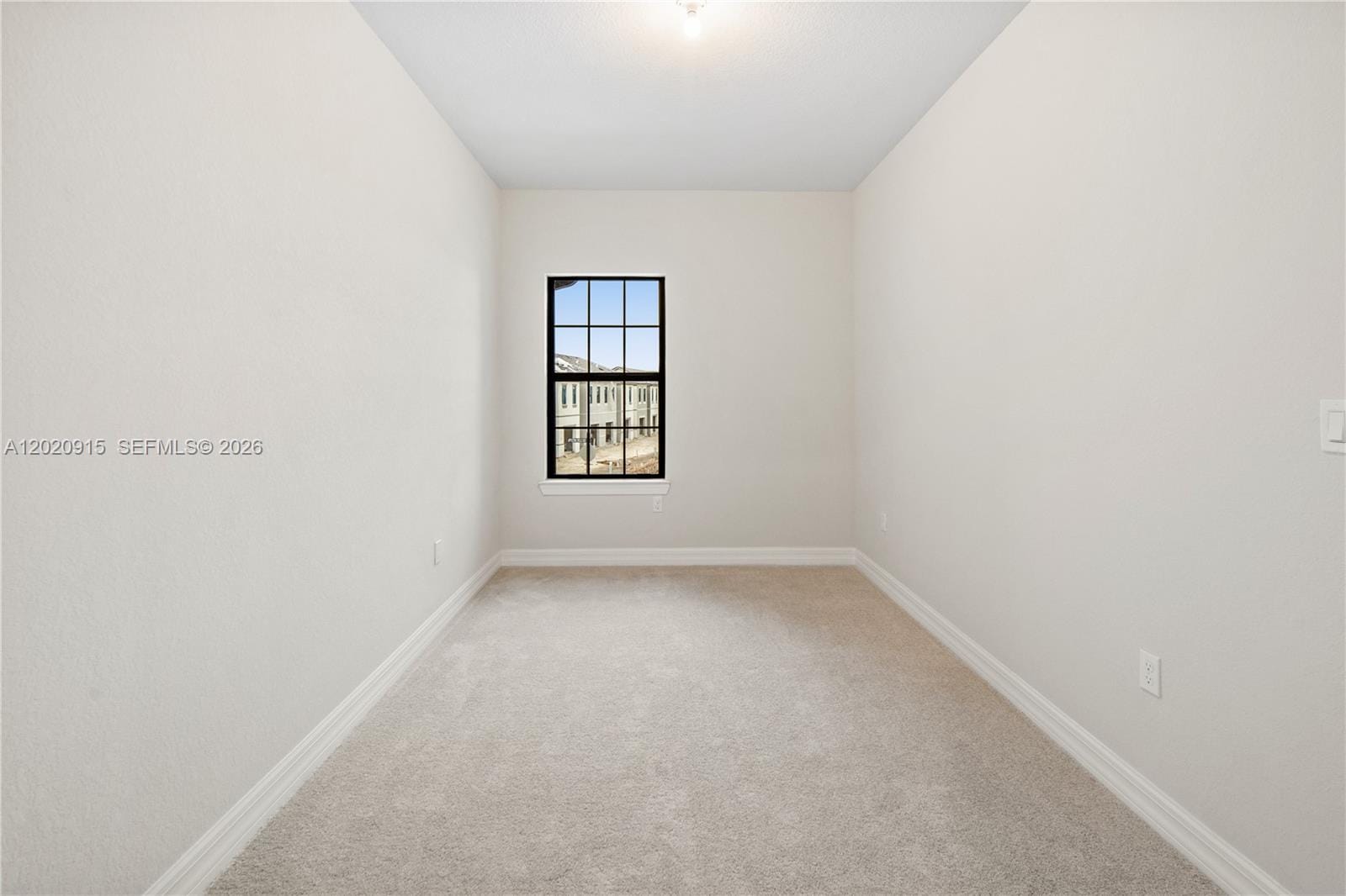 4488 E Appleton Circle E, Oakland Park, FL 33309 photo 10