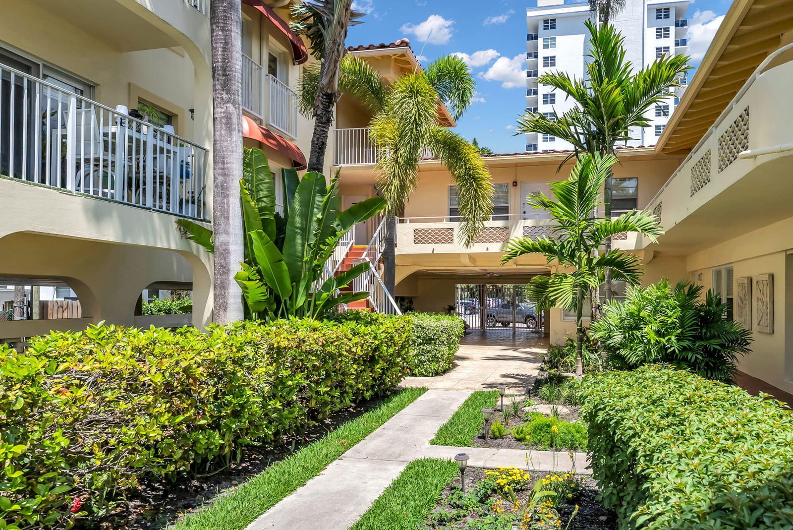 341 N Birch Road Unit 206, Fort Lauderdale, FL 33304 photo 11