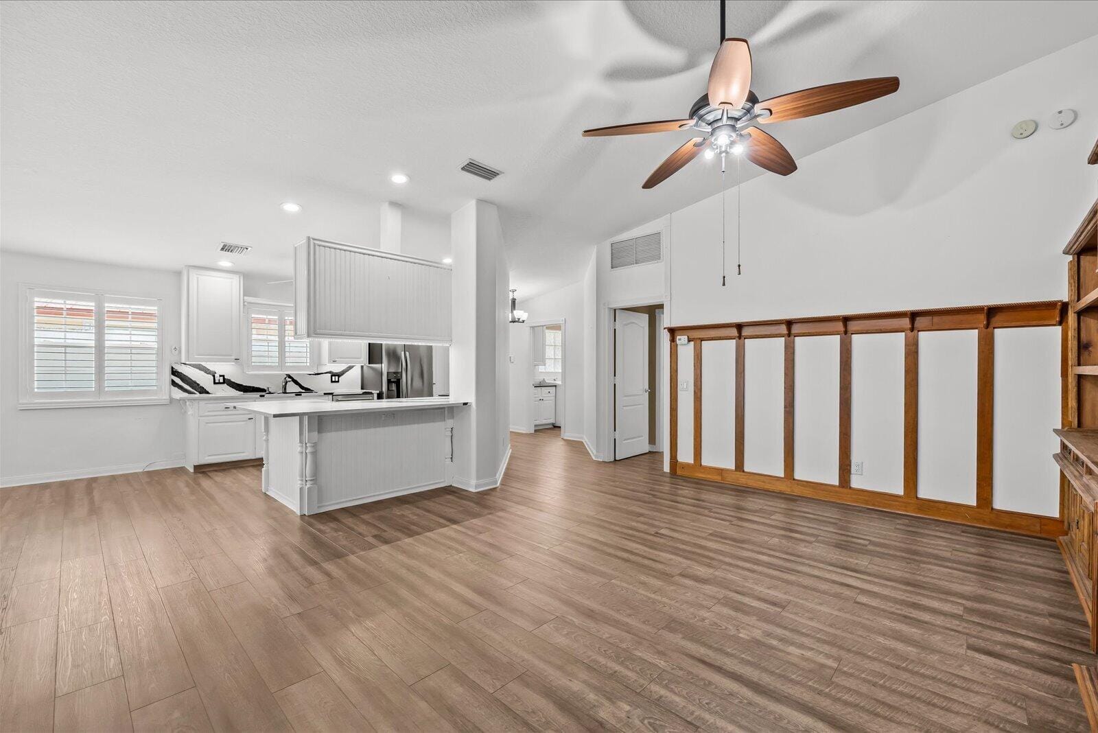 918 SW Balmoral Trace — photo 6