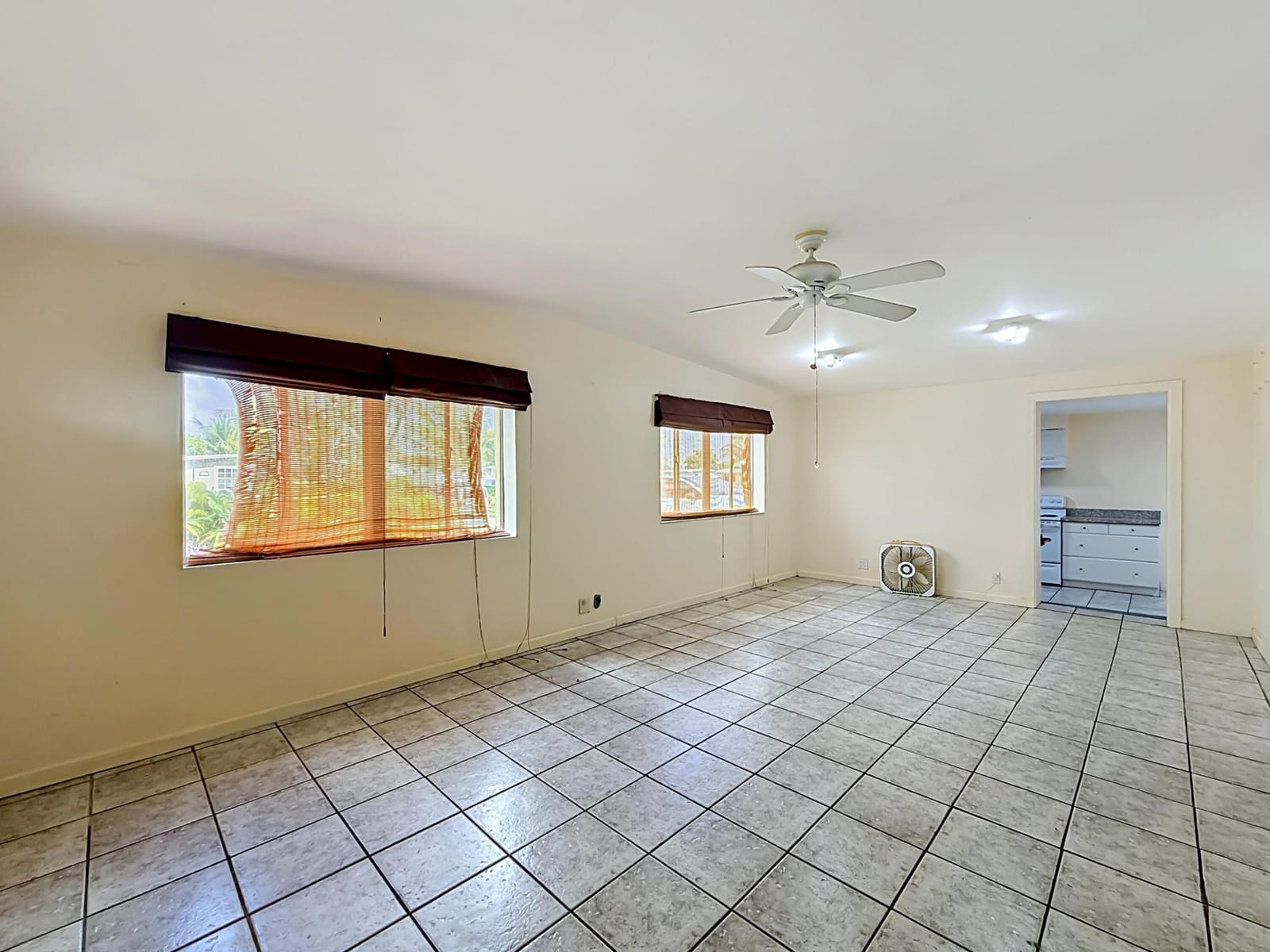 2066 Tarragon Road, West Palm Beach, FL 33415 photo 5