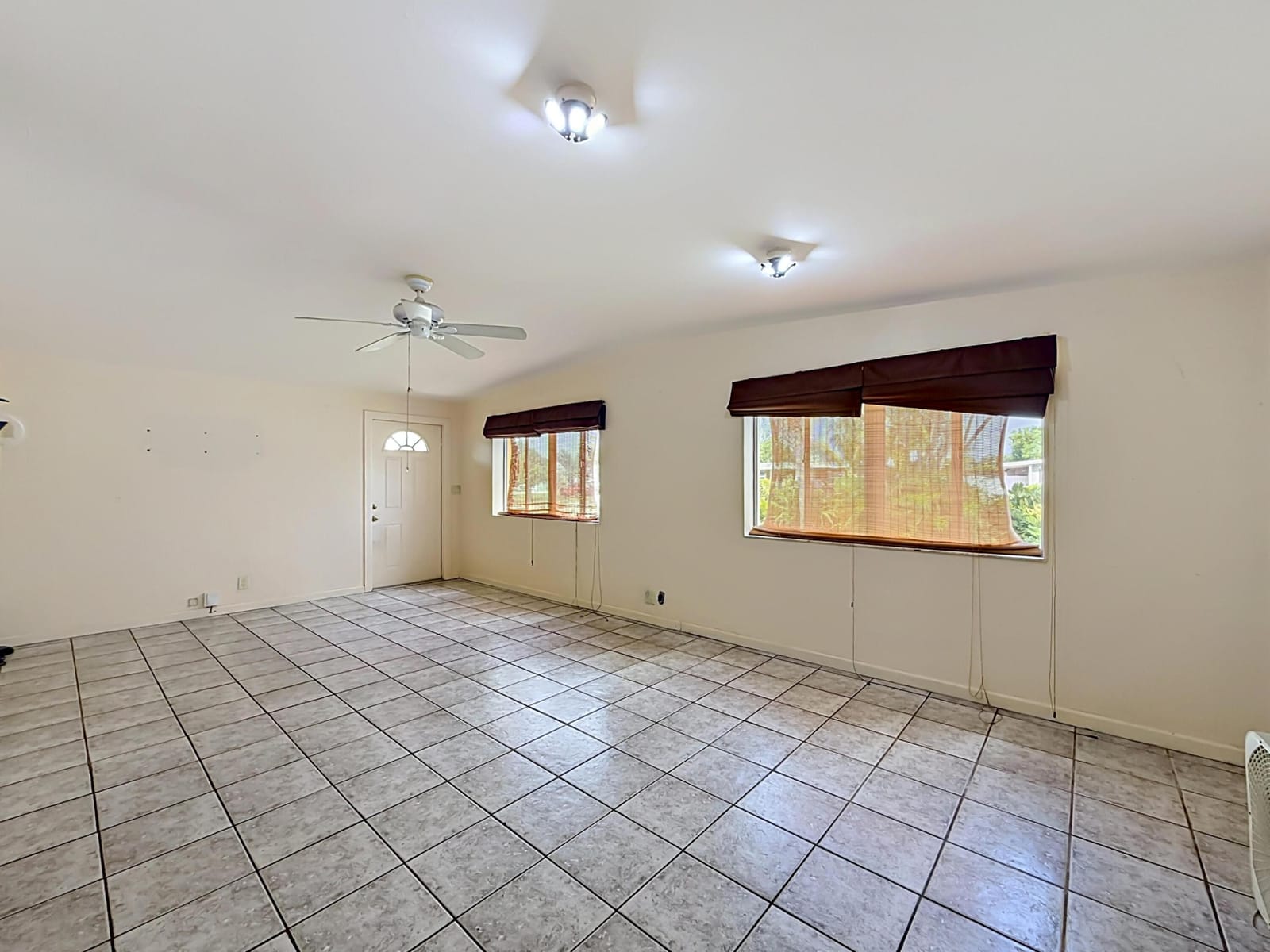 2066 Tarragon Road, West Palm Beach, FL 33415 photo 9