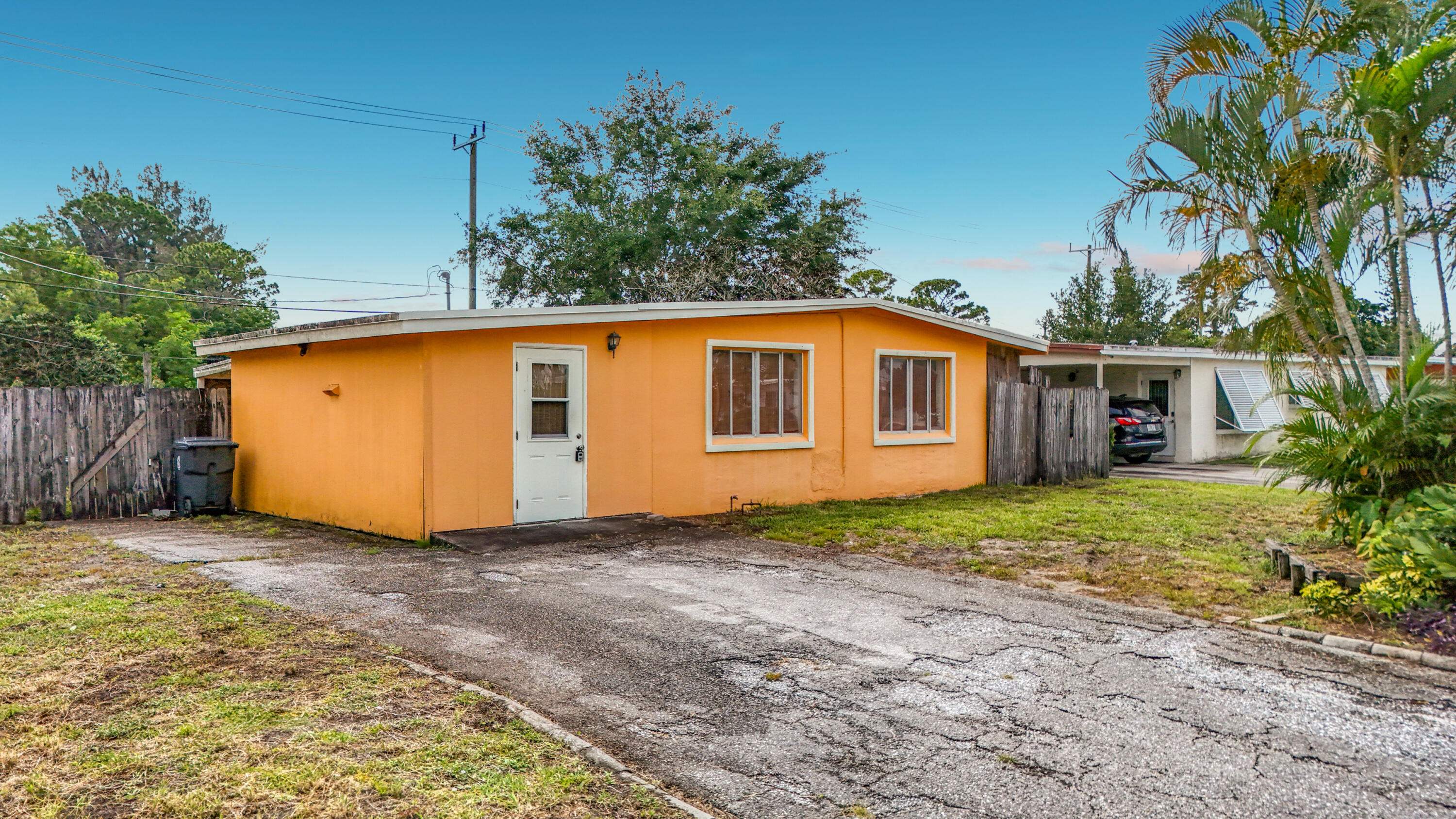 2066 Tarragon Road, West Palm Beach, FL 33415, West Palm Beach